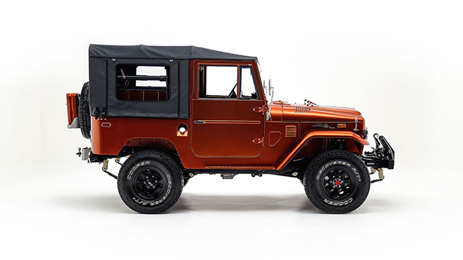 Оригинальную Toyota FJ40 возродила компания из США