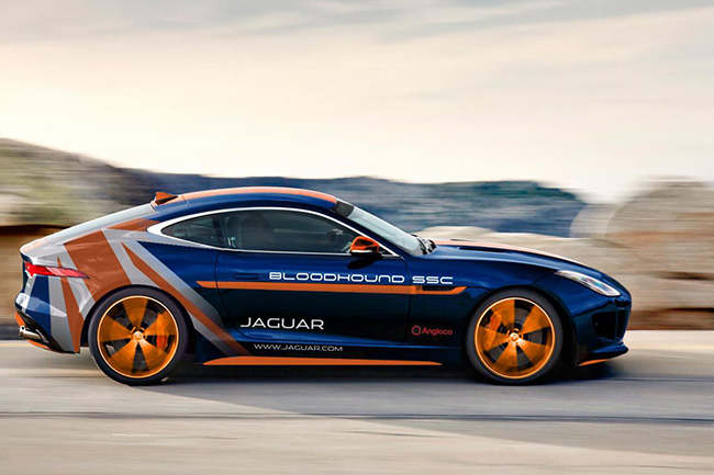Jaguar F-Type R Bloodhound SSC Rapid Response Vehicle 650.jpg