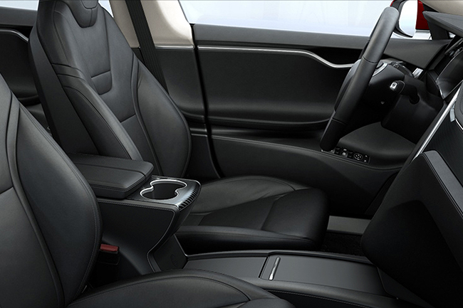 Интерьер Tesla Model S