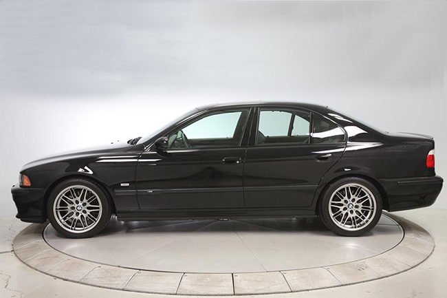 BMW M5 (E39)