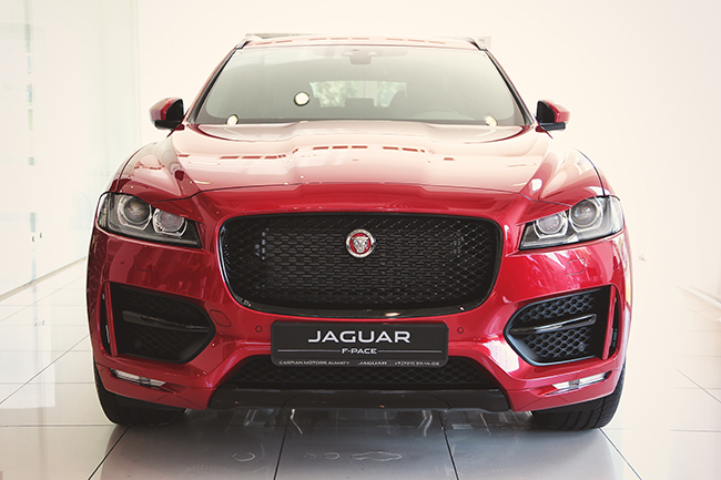 Jaguar F-Pace