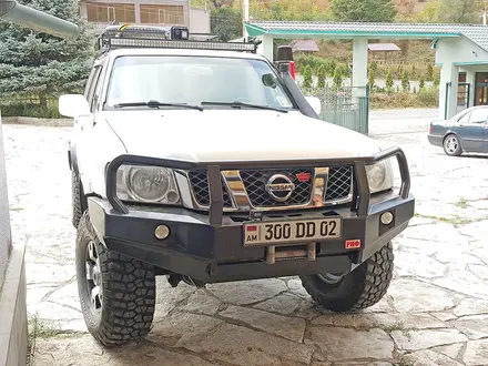 Бампер РИФ передний Nissan Patrol Y61 2004 + за 398 000 тг. в Алматы – фото 5