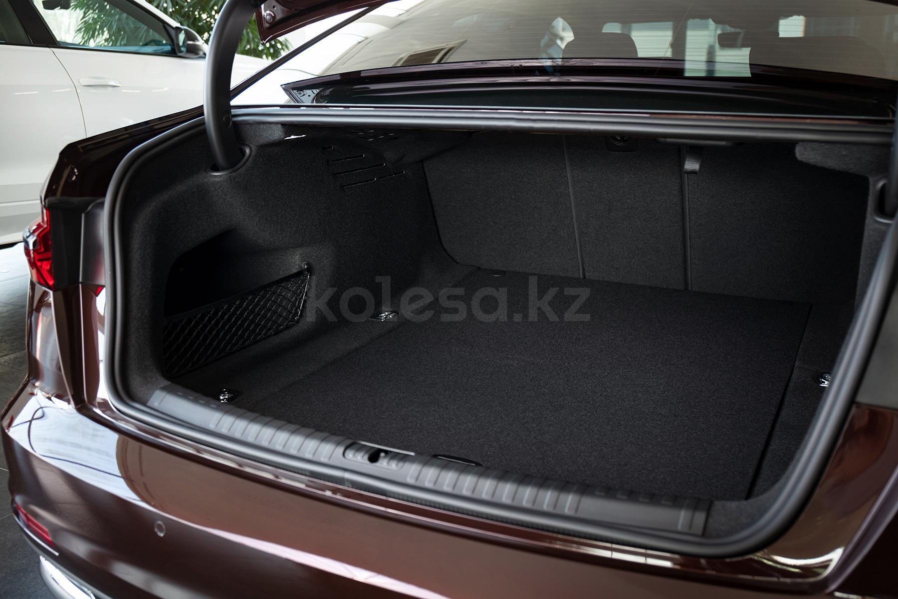 Audi A6 E 2023 - н.в. года от 34 950 000 тенге