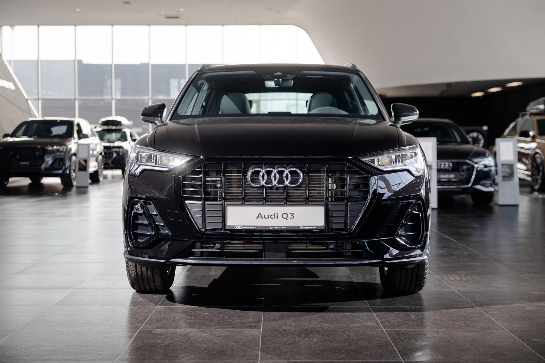 Audi Q3 SUV 2021 - н.в. года от 27 660 000 тенге