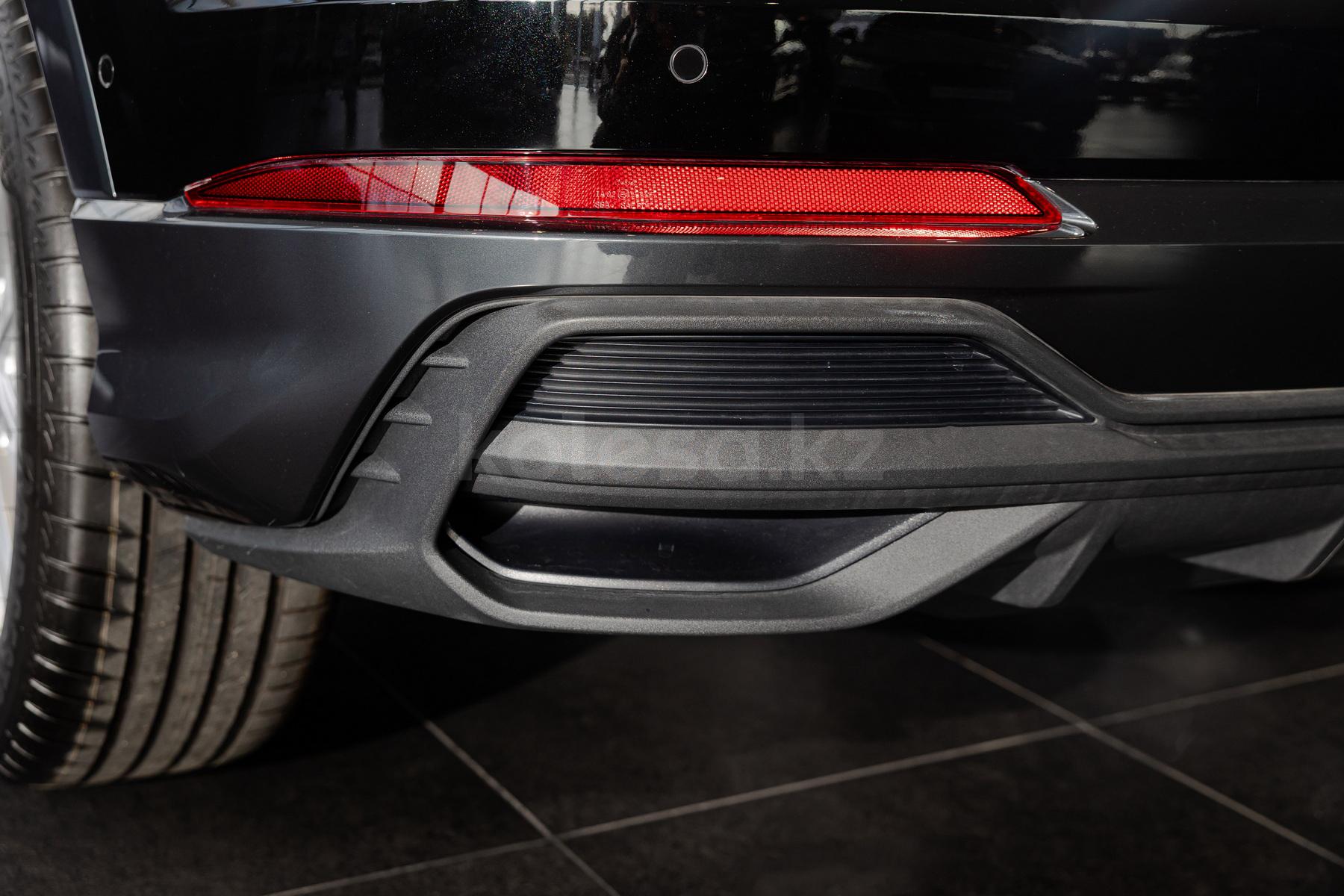 Audi Q3 SUV 2021 - н.в. года от 27 660 000 тенге