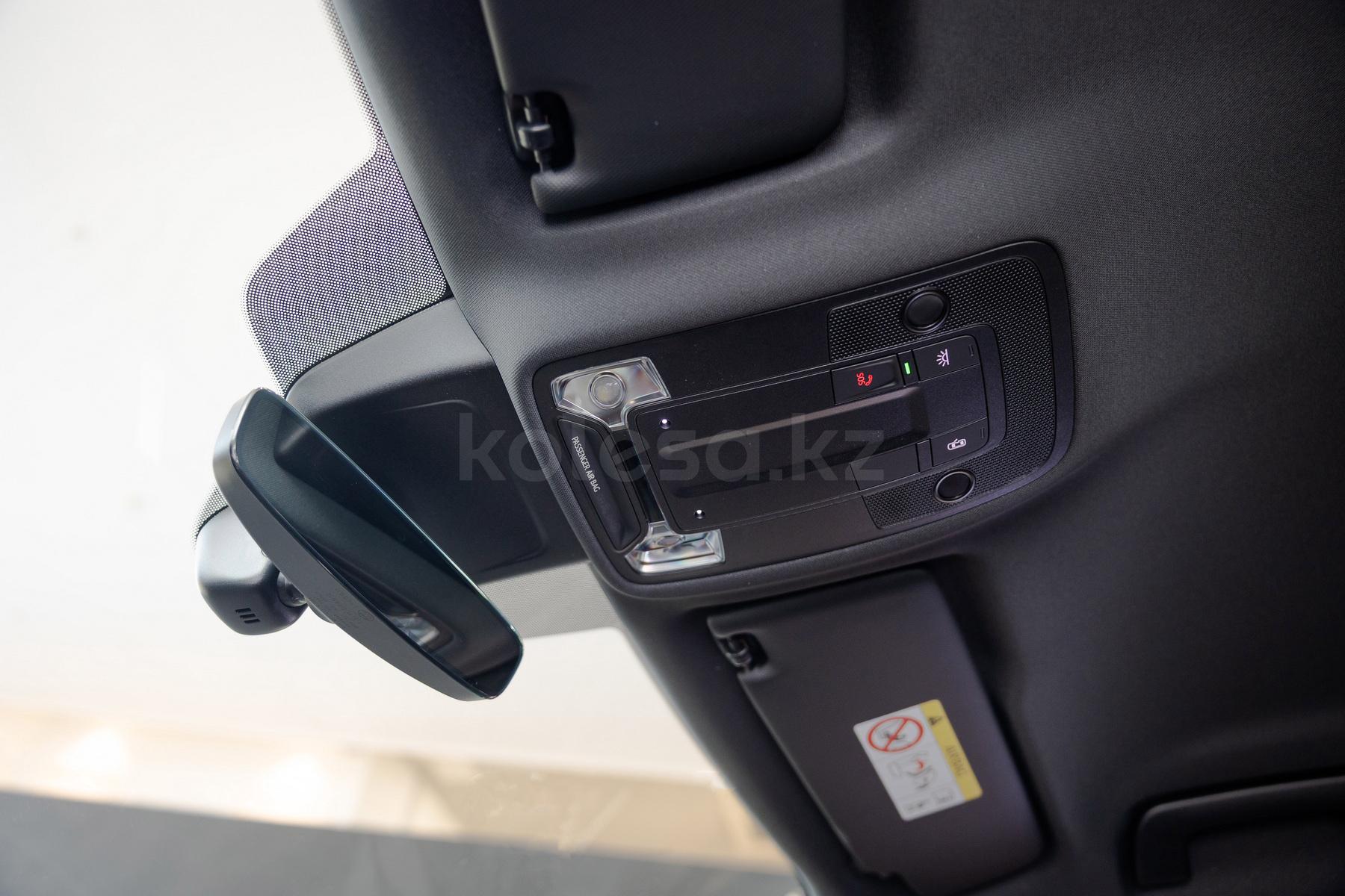 Audi Q3 SUV 2021 - н.в. года от 27 660 000 тенге