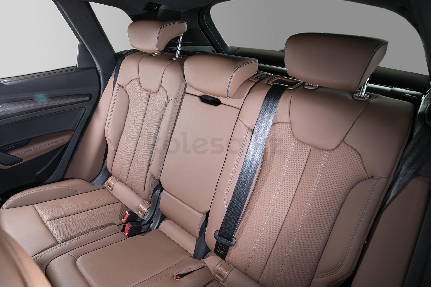 Audi Q5 SUV 2020 - н.в. года от 26 990 000 тенге