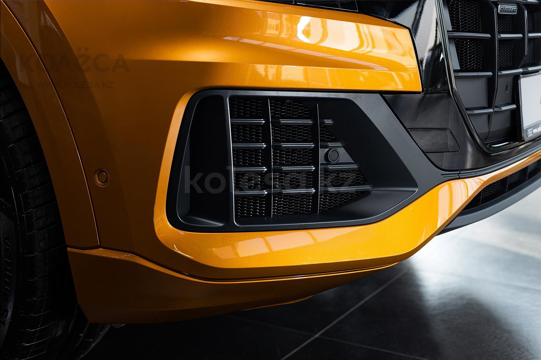 Audi Q8 SUV 2020 - н.в. года от 46 000 000 тенге