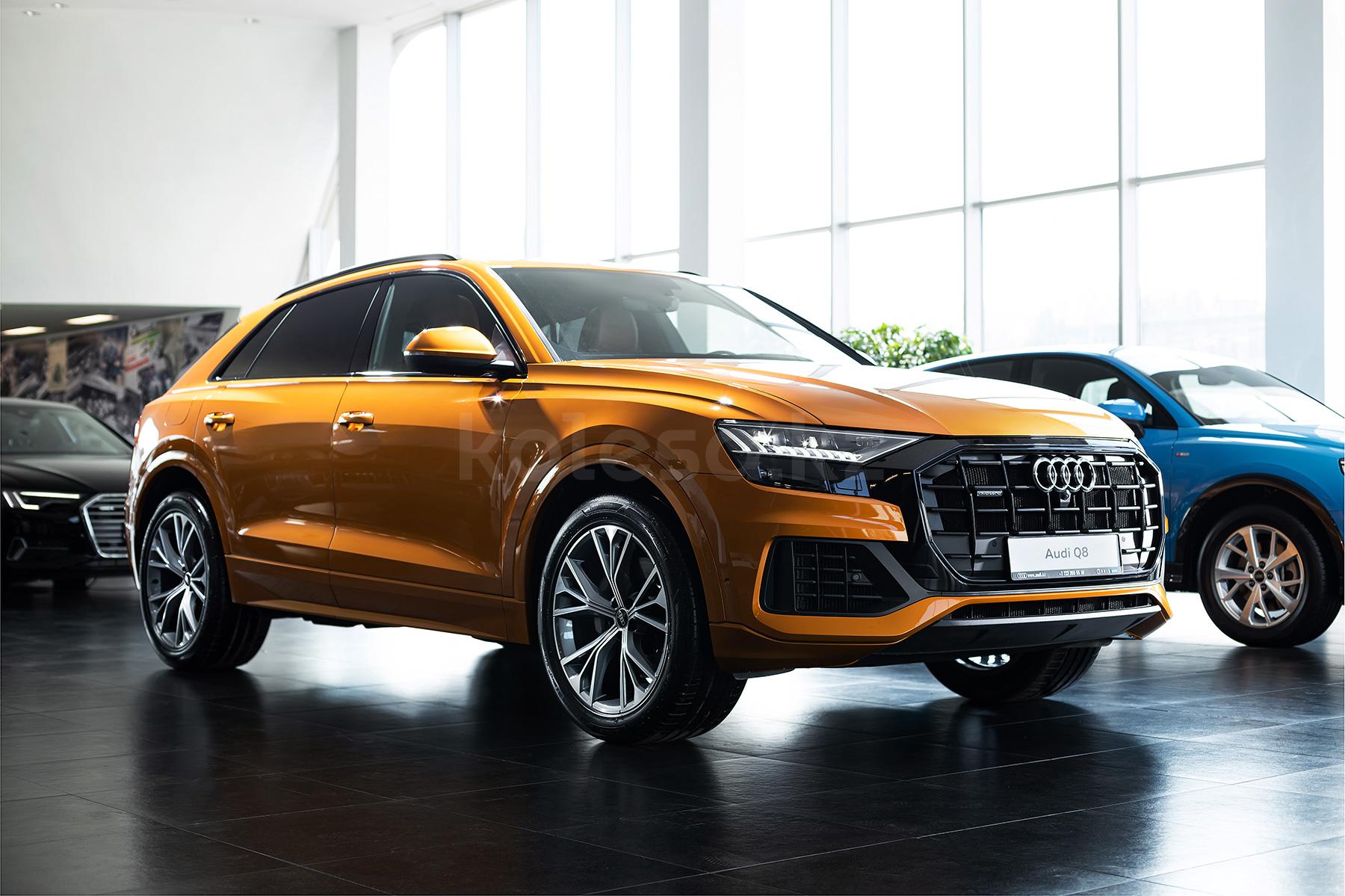 Audi Q8 SUV 2020 - н.в. года от 54 000 000 тенге