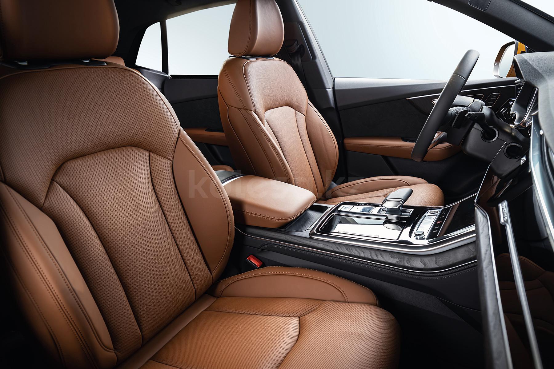 Audi Q8 SUV 2020 - н.в. года от 54 000 000 тенге