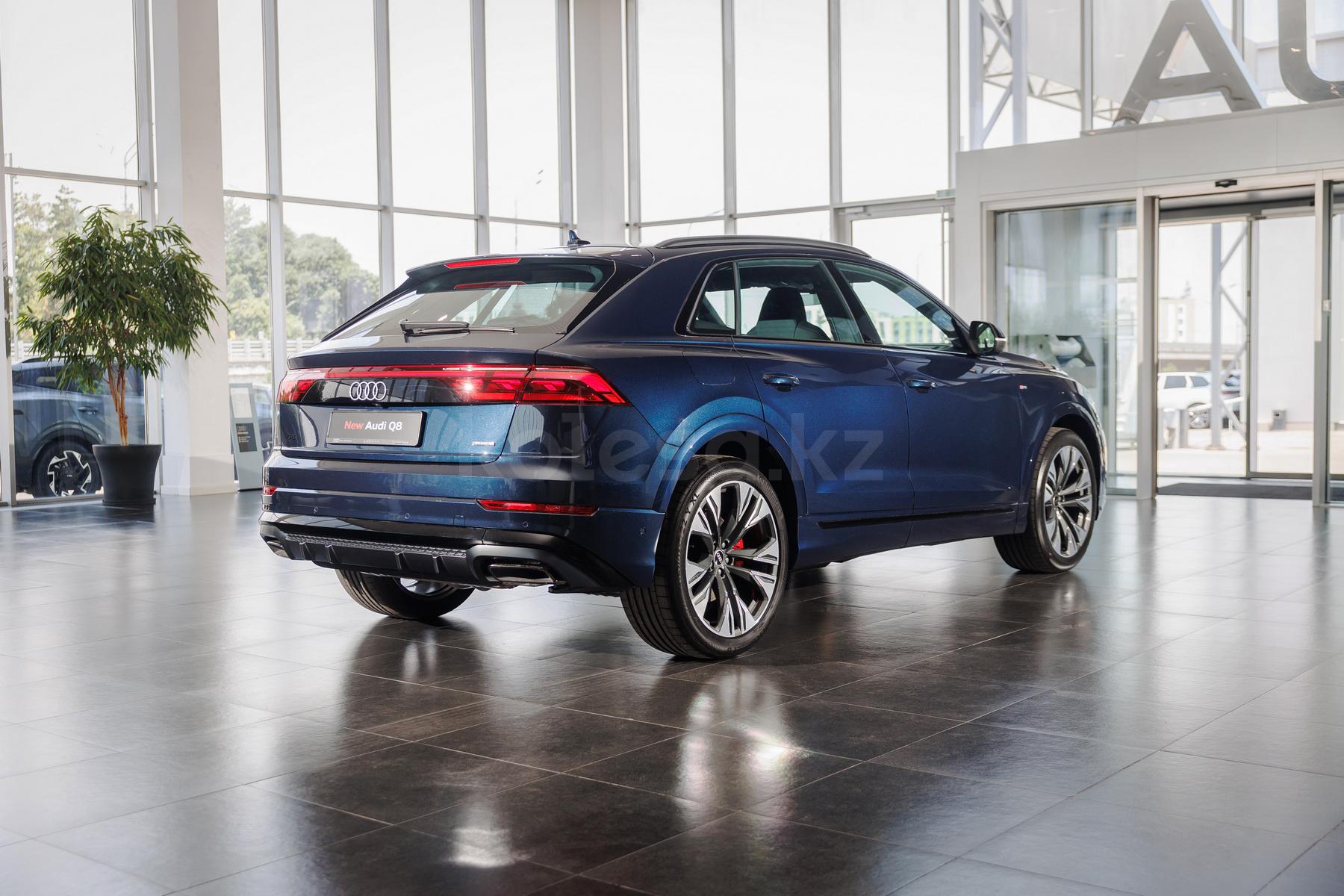Audi Q8 SUV 2023 - н.в. года от 56 000 000 тенге