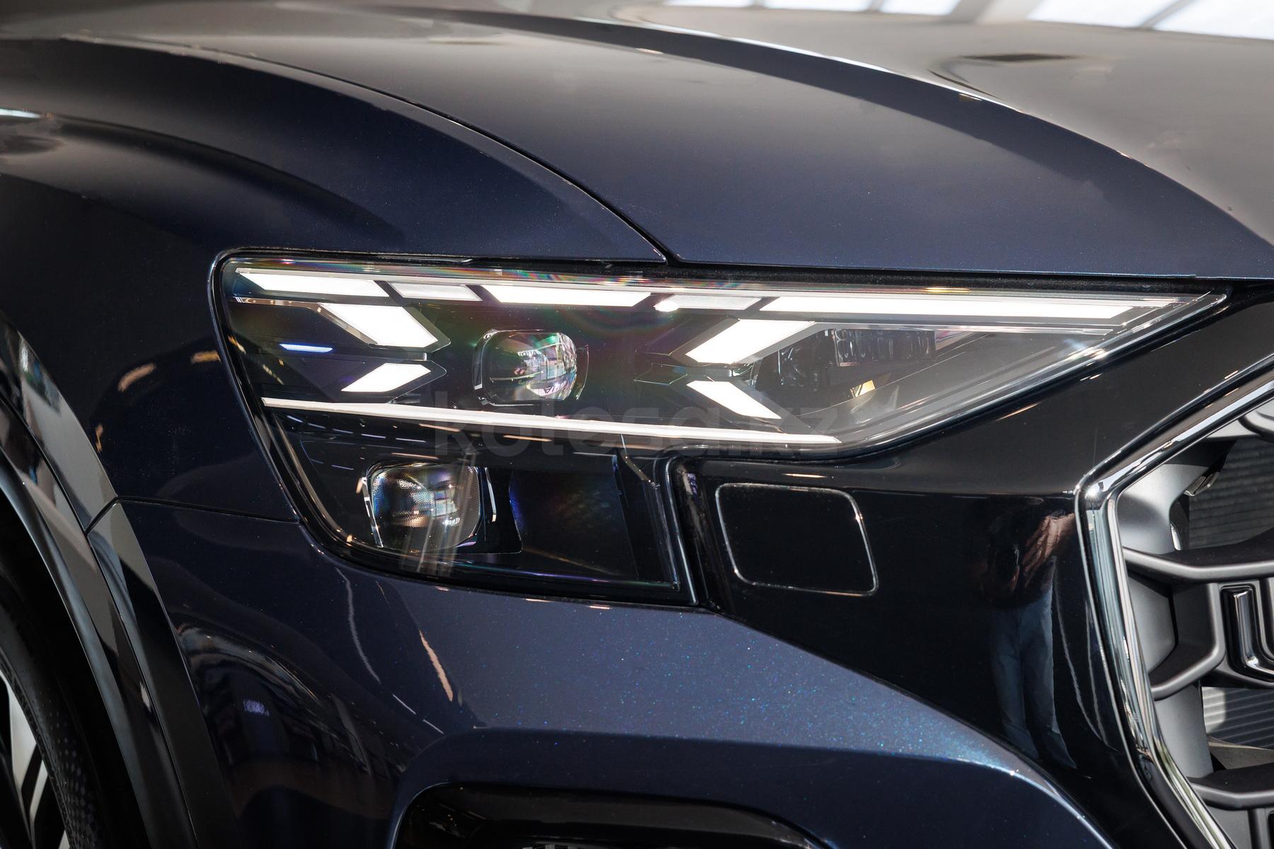 Audi Q8 SUV 2023 - н.в. года от 56 000 000 тенге