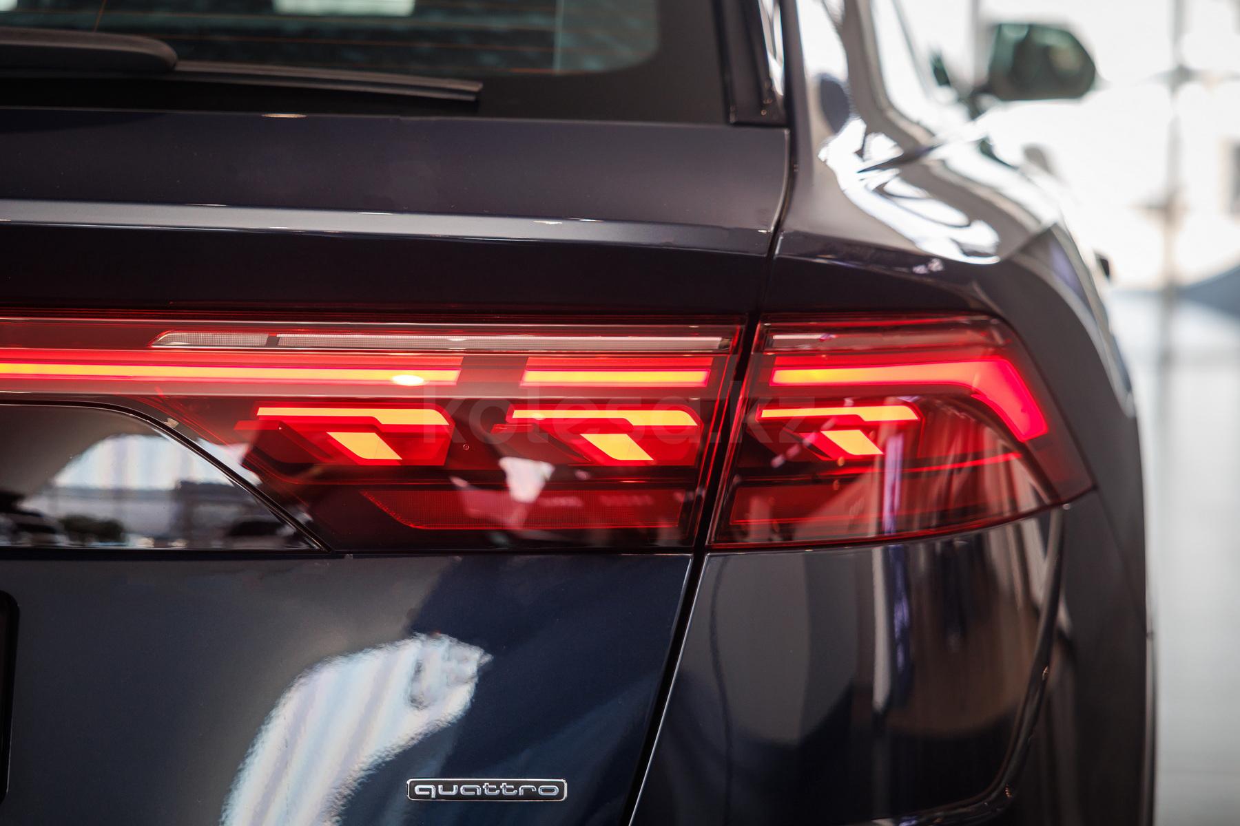 Audi Q8 SUV 2023 - н.в. года от 56 000 000 тенге