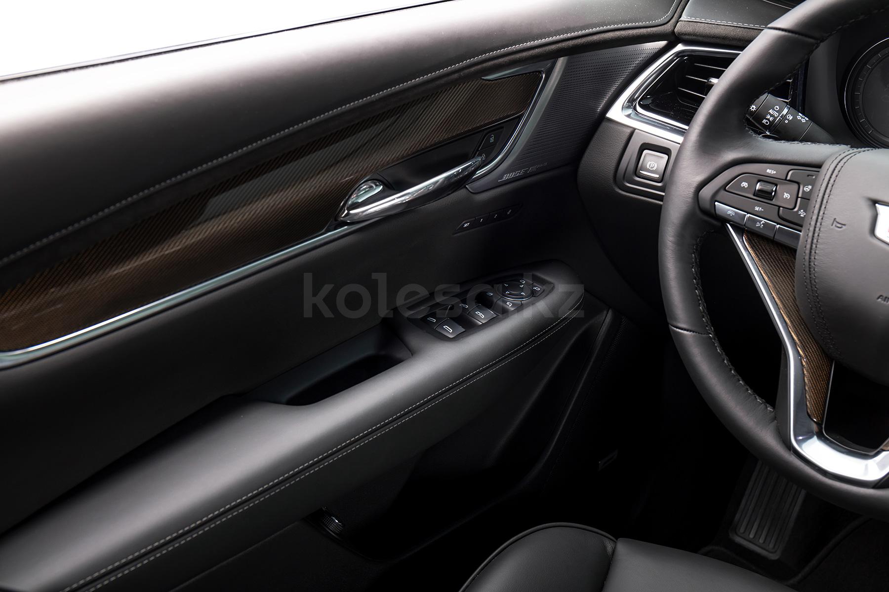 Cadillac XT6 SUV 2020 - н.в. года