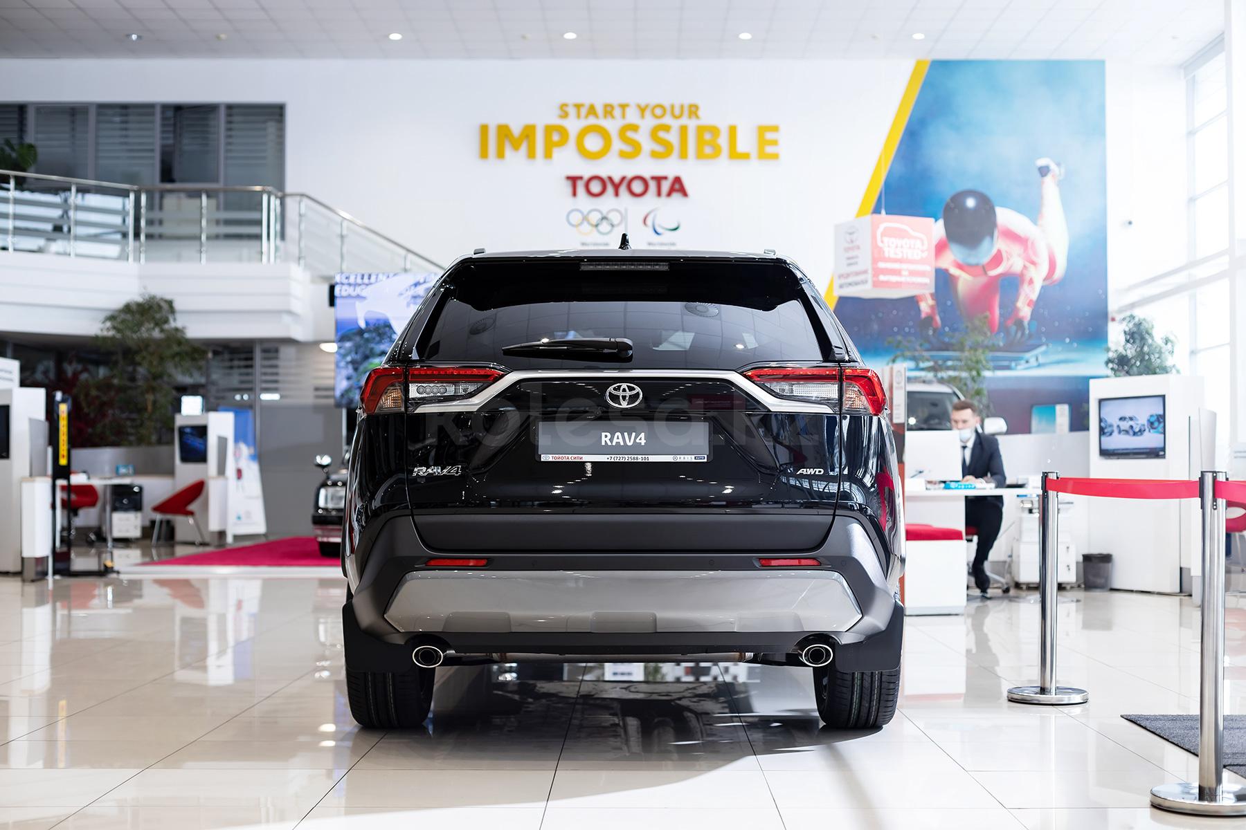Toyota RAV4 SUV 2018 - н.в. года от 14 100 000 тенге