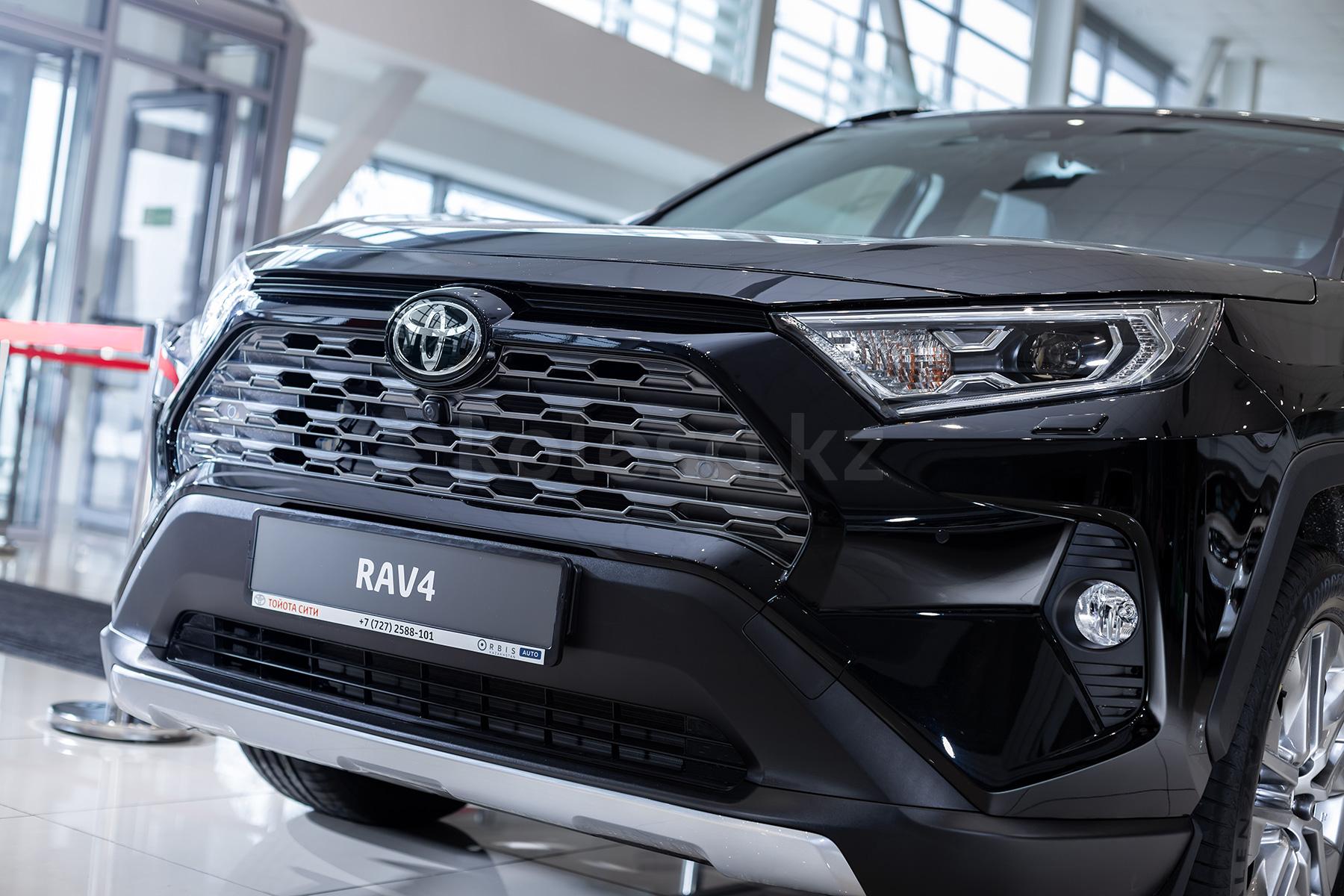 Toyota RAV4 SUV 2018 - н.в. года от 14 100 000 тенге