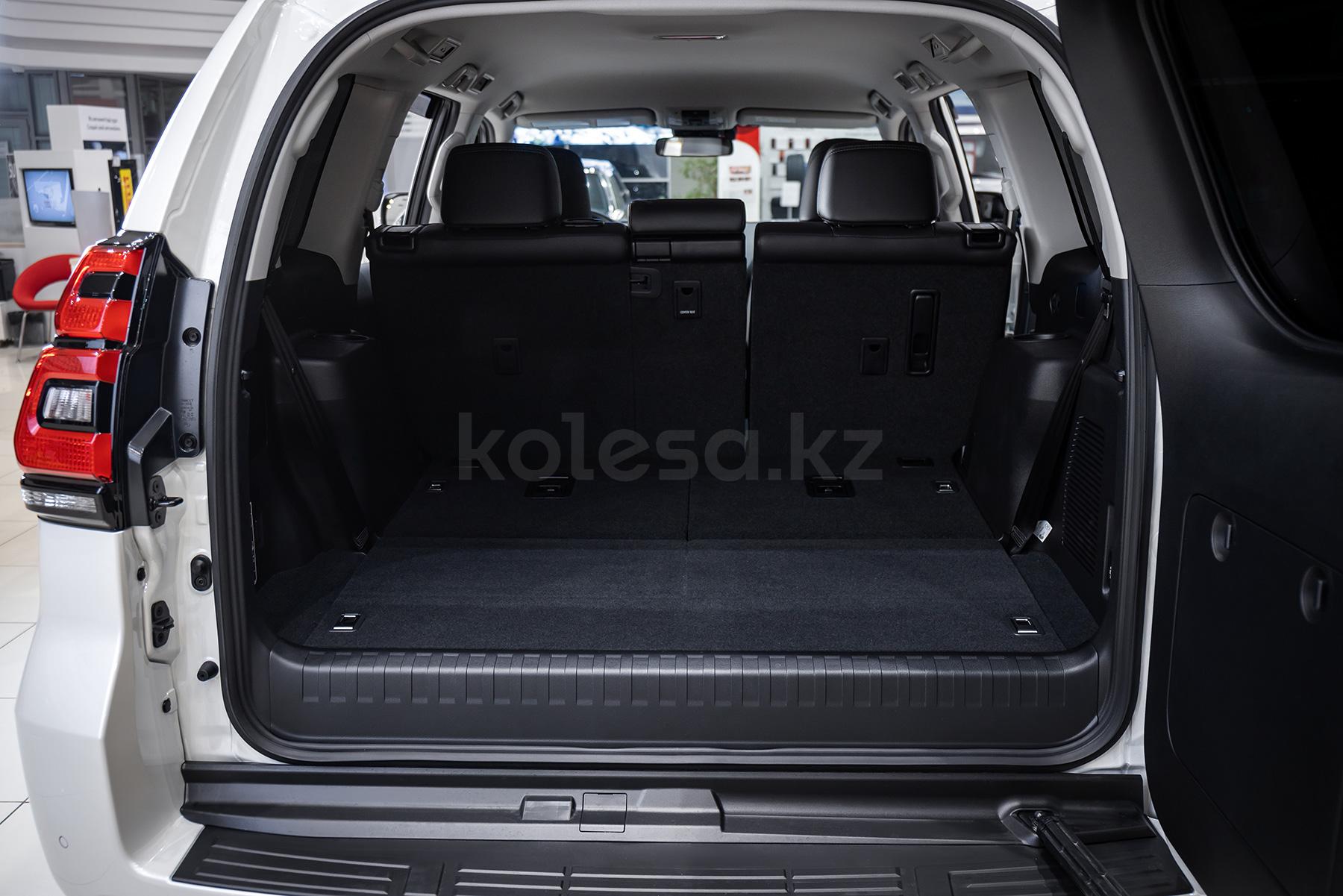 Toyota Land Cruiser Prado J150 SUV 2017 - 2024 года