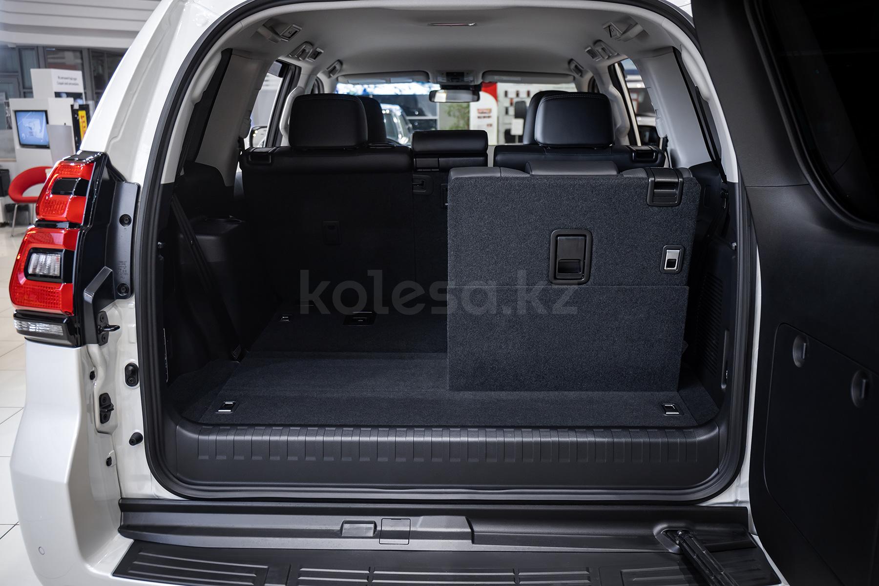 Toyota Land Cruiser Prado J150 SUV 2017 - 2024 года