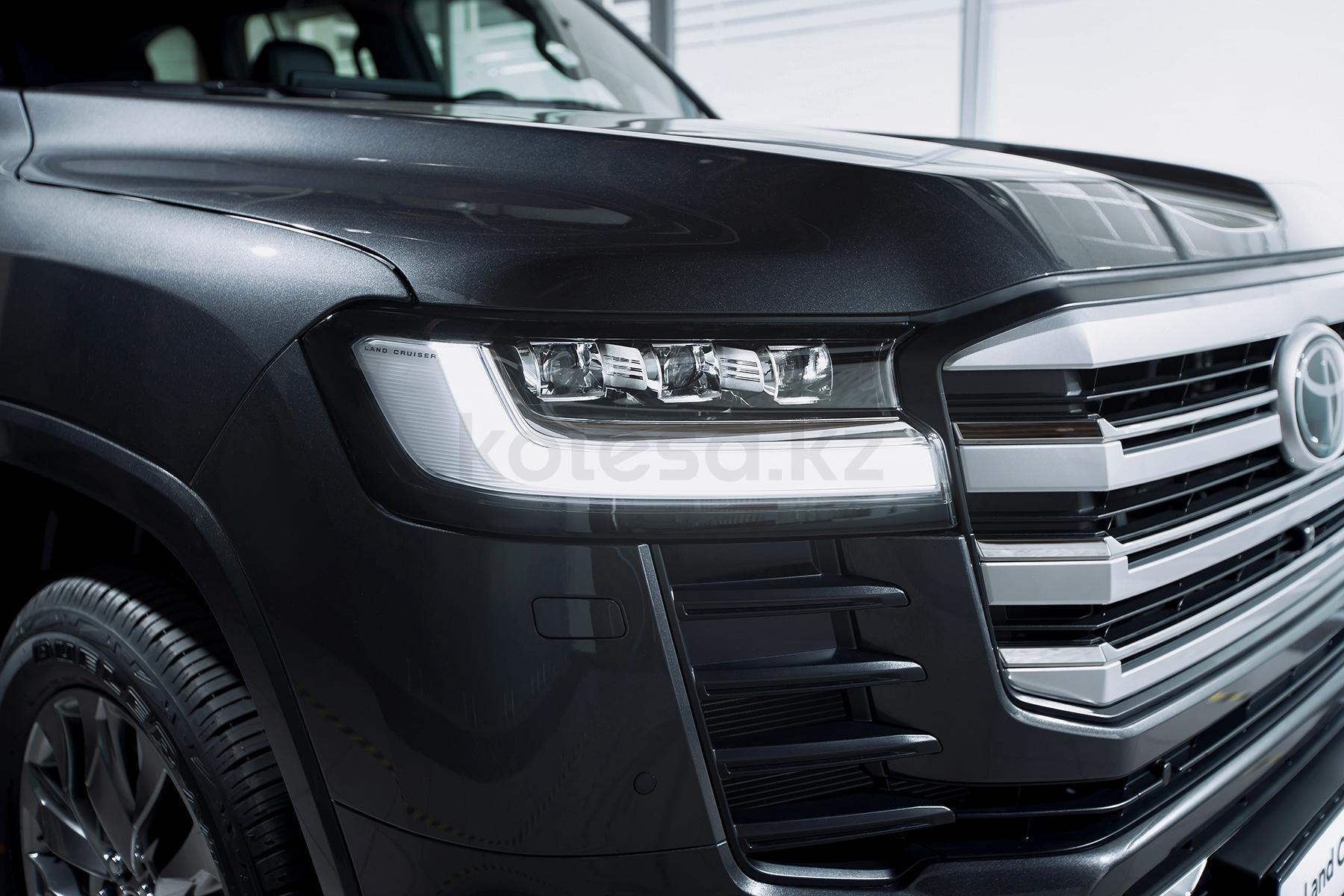 Toyota Land Cruiser SUV 2021 - н.в. года от 51 500 000 тенге