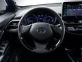 Toyota C-HR SUV 2019 - 2023 года