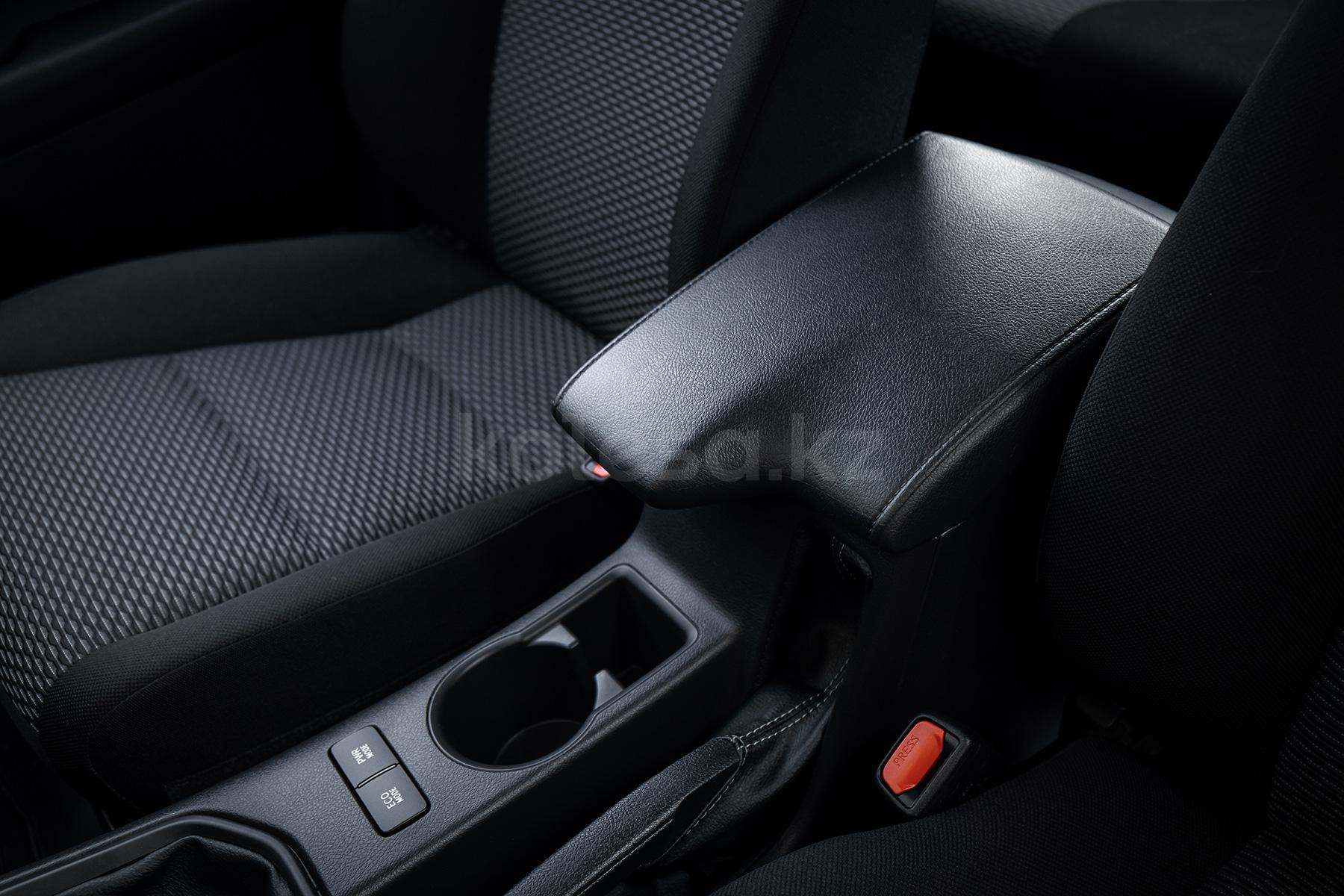 Toyota Hilux J 2020 - н.в. года от 15 700 000 тенге