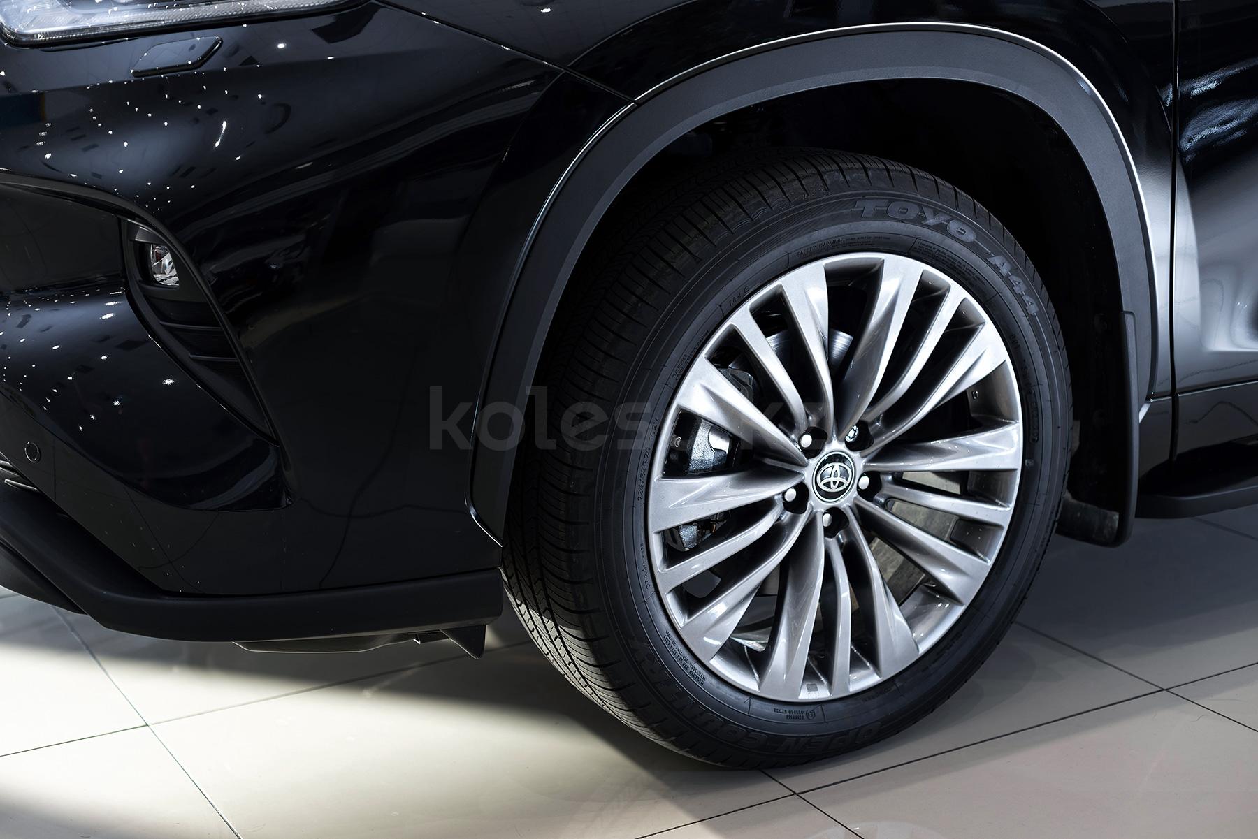 Toyota Highlander SUV 2019 - н.в. года от 22 500 000 тенге