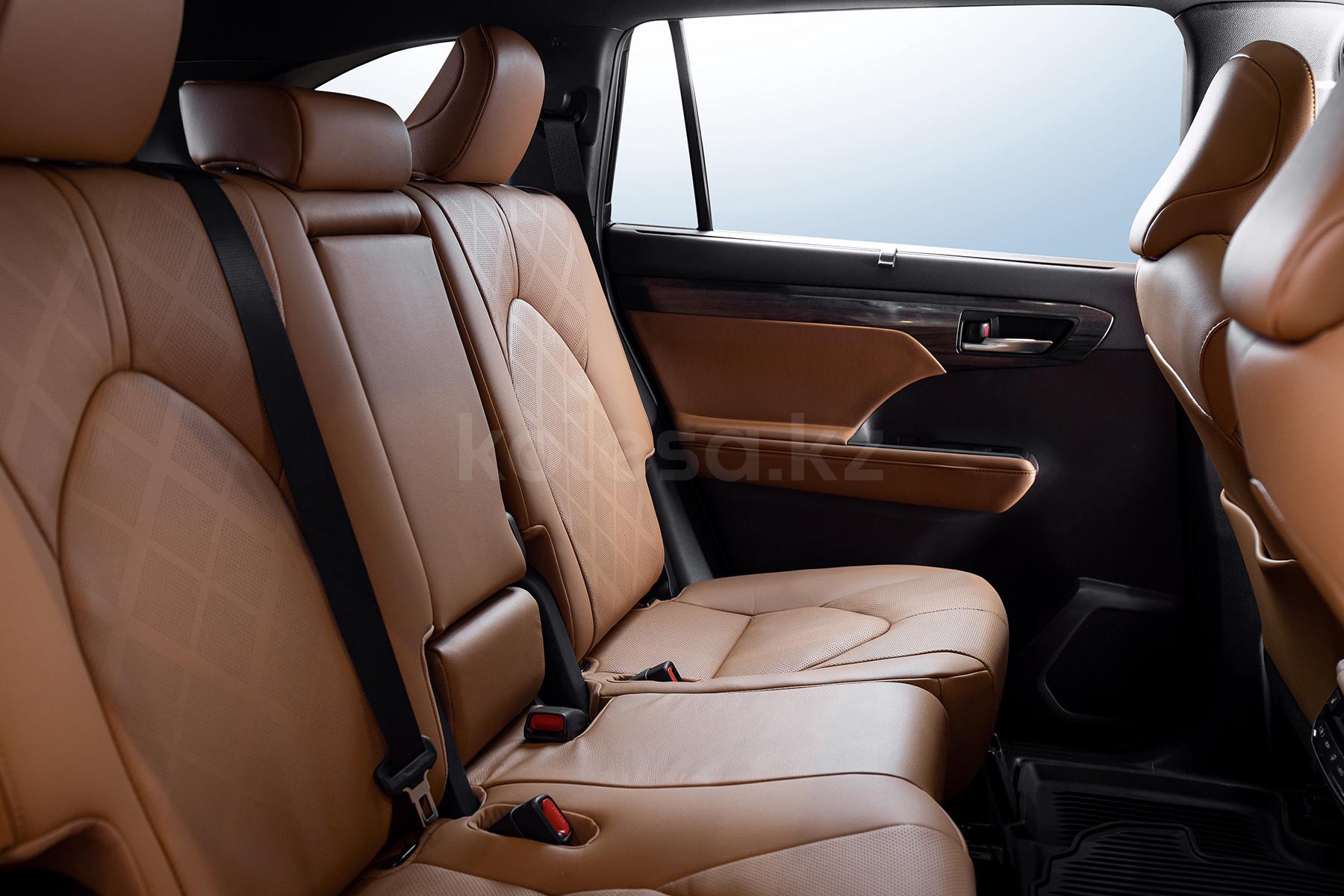 Toyota Highlander SUV 2019 - н.в. года от 22 500 000 тенге