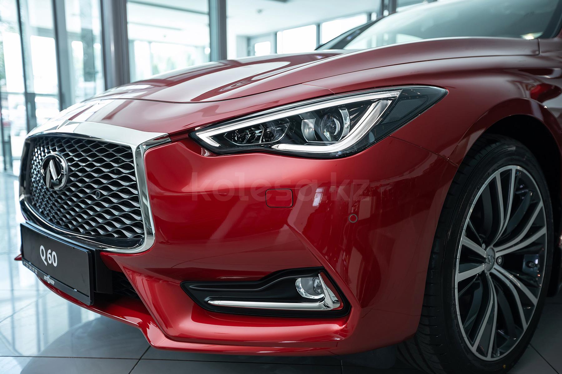 Infiniti Q60 D класса 2020-2021 года