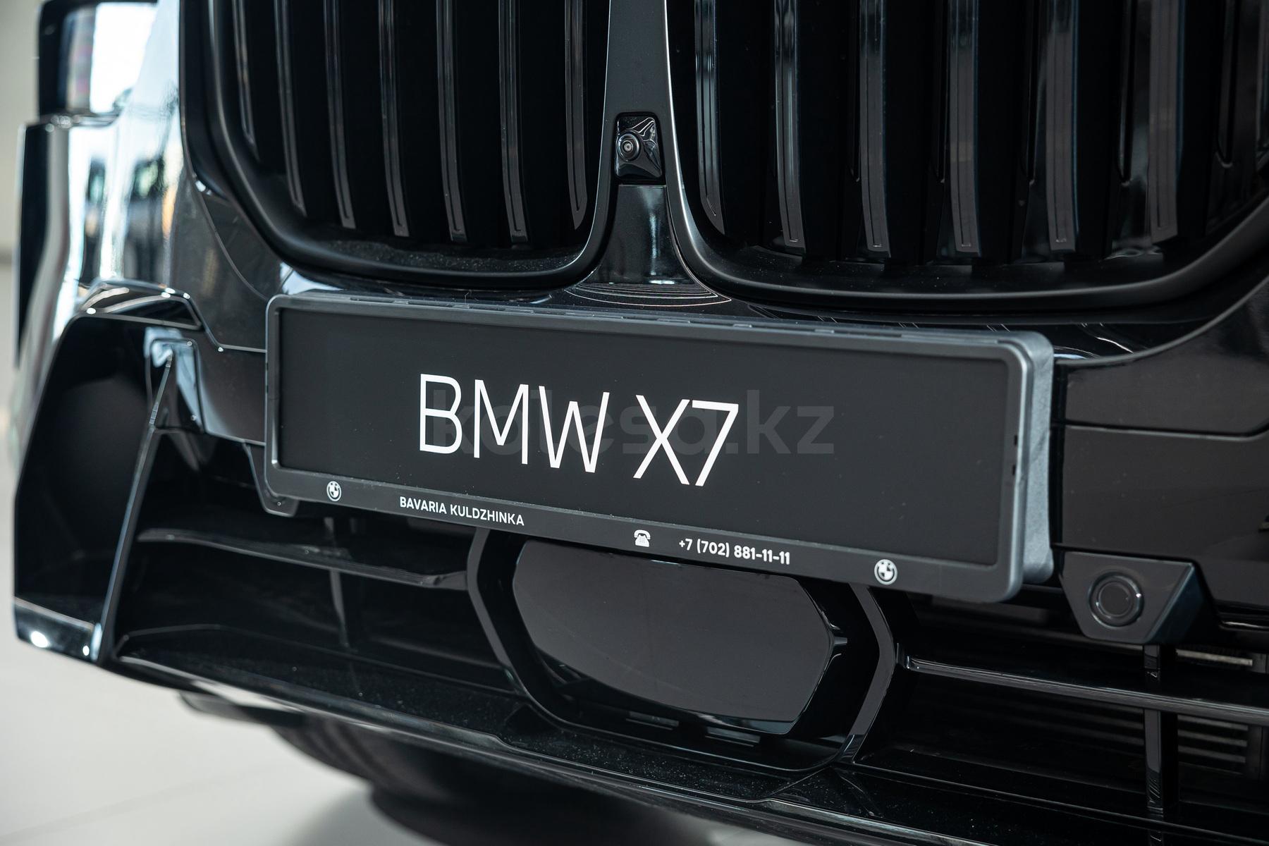 BMW X7 SUV 2022 - н.в. года от 55 000 000 тенге