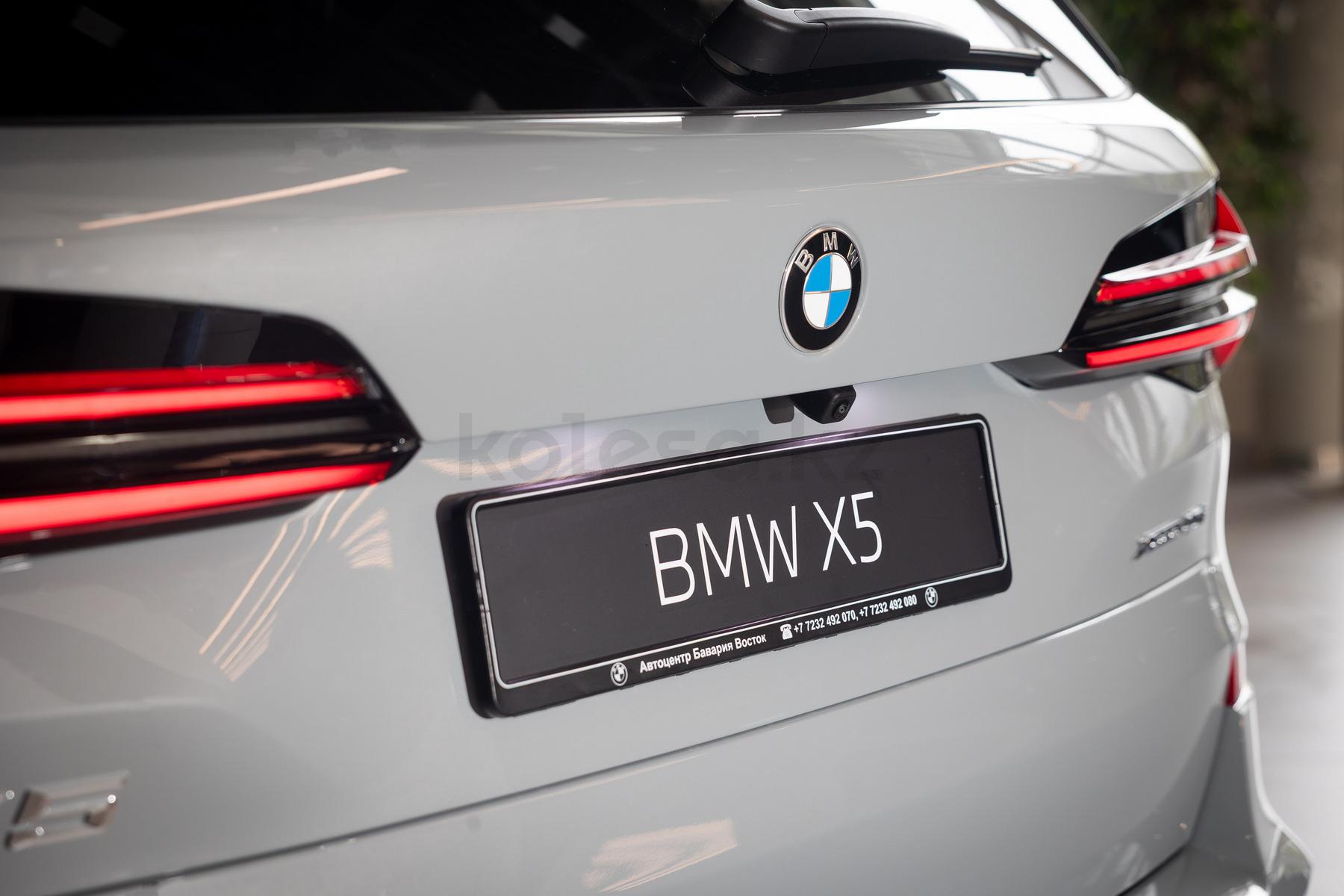 BMW X5 SUV 2023 - н.в. года от 49 000 000 тенге