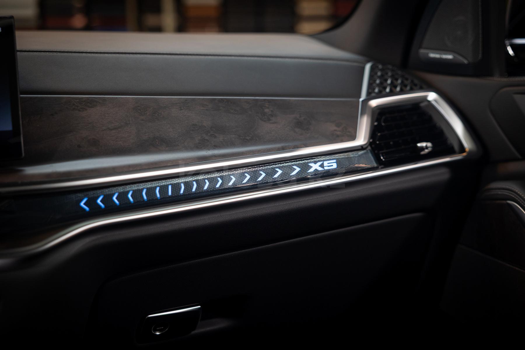 BMW X5 SUV 2023 - н.в. года от 49 000 000 тенге