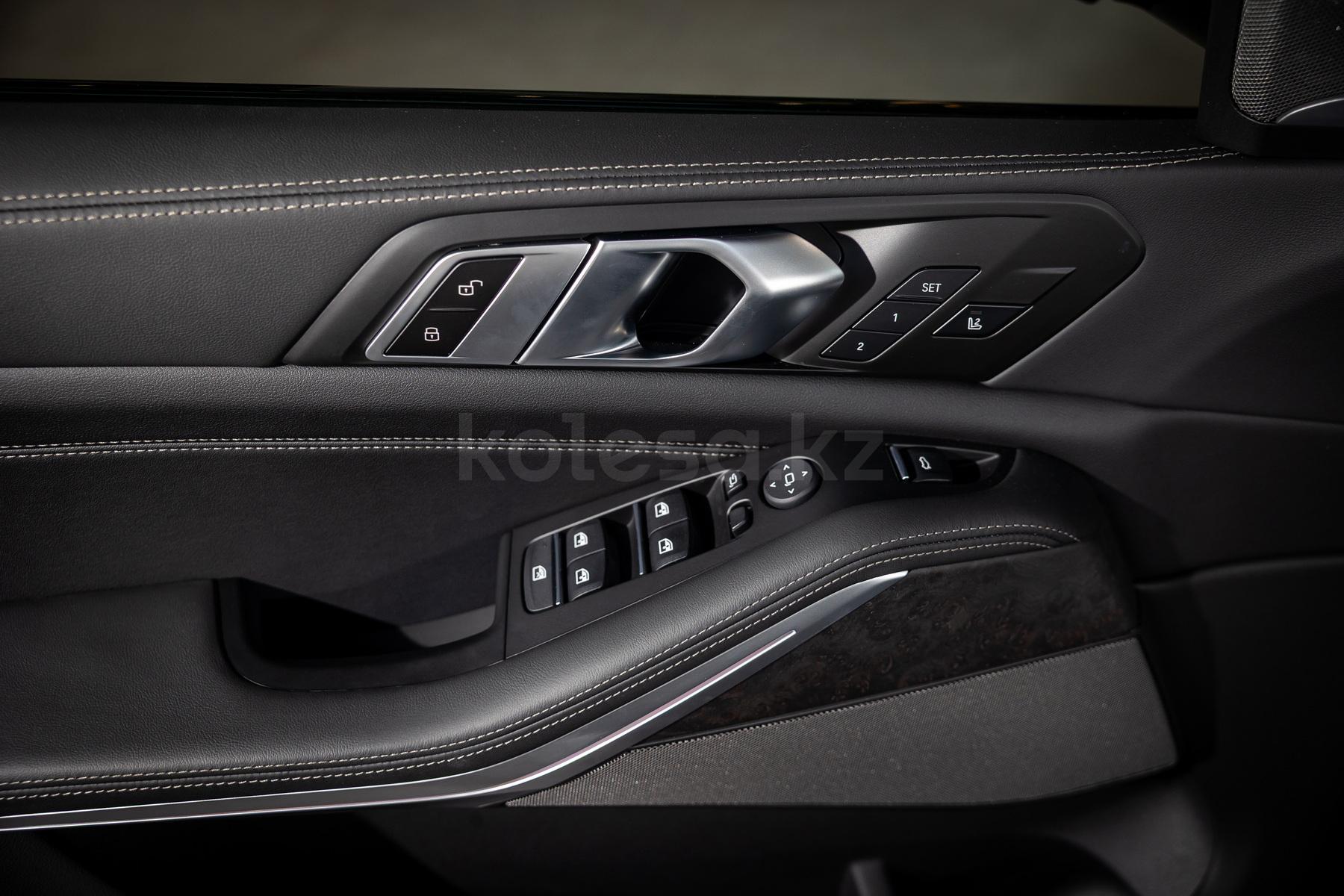 BMW X5 SUV 2023 - н.в. года от 49 000 000 тенге