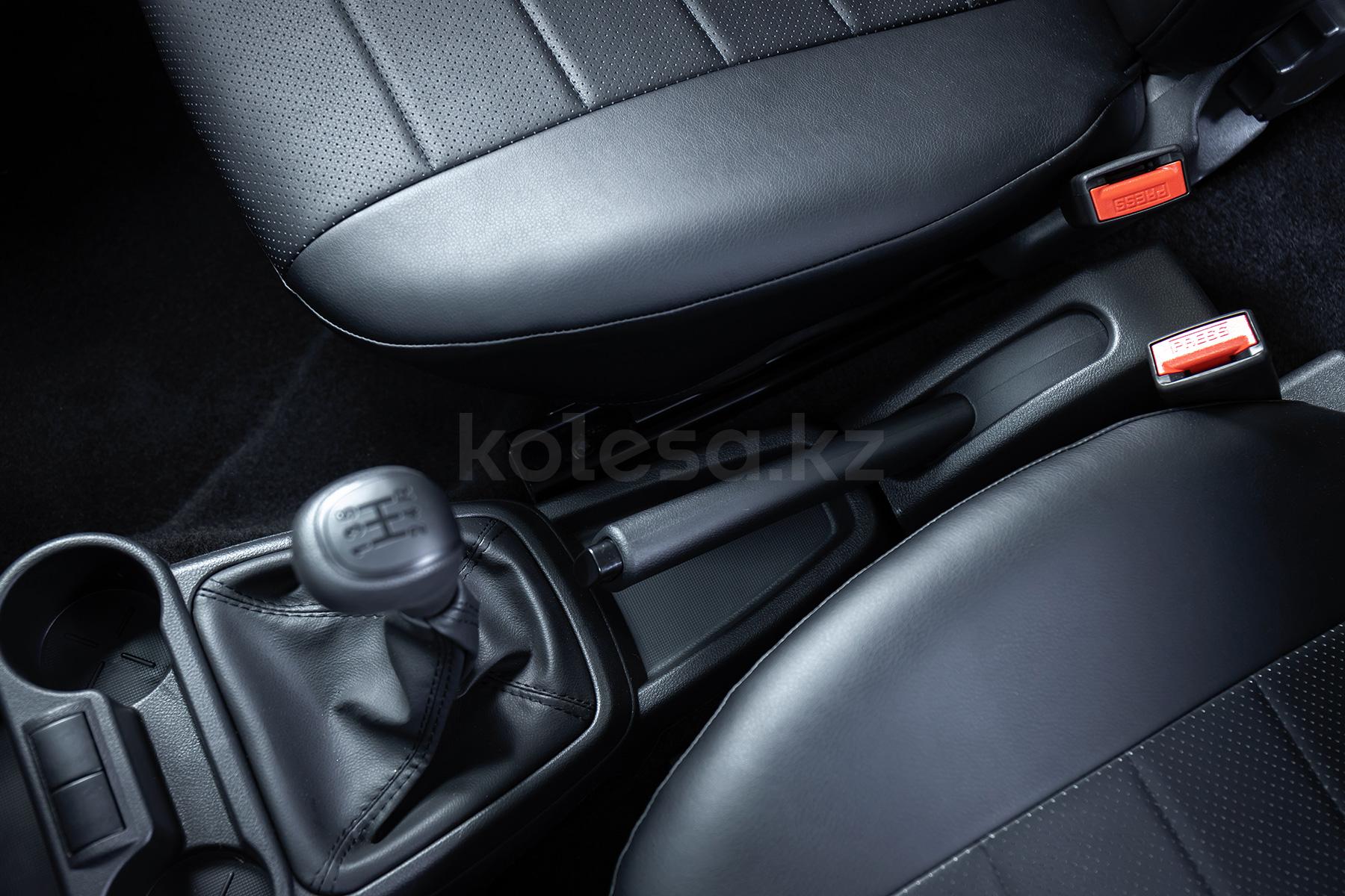 ВАЗ (Lada) Granta Седан B 2018 - н.в. года от 5 690 000 тенге