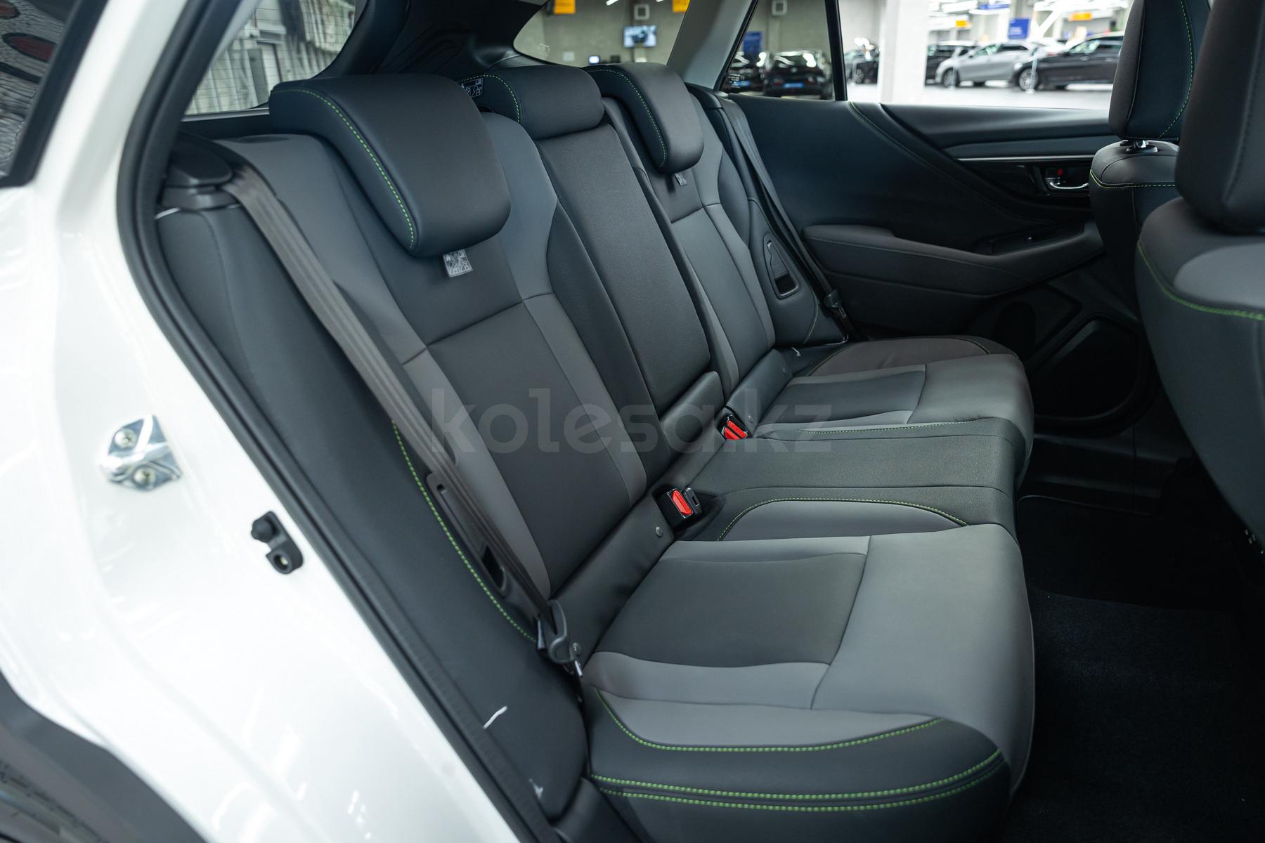 Subaru Outback D 2021 - н.в. года от 23 090 000 тенге