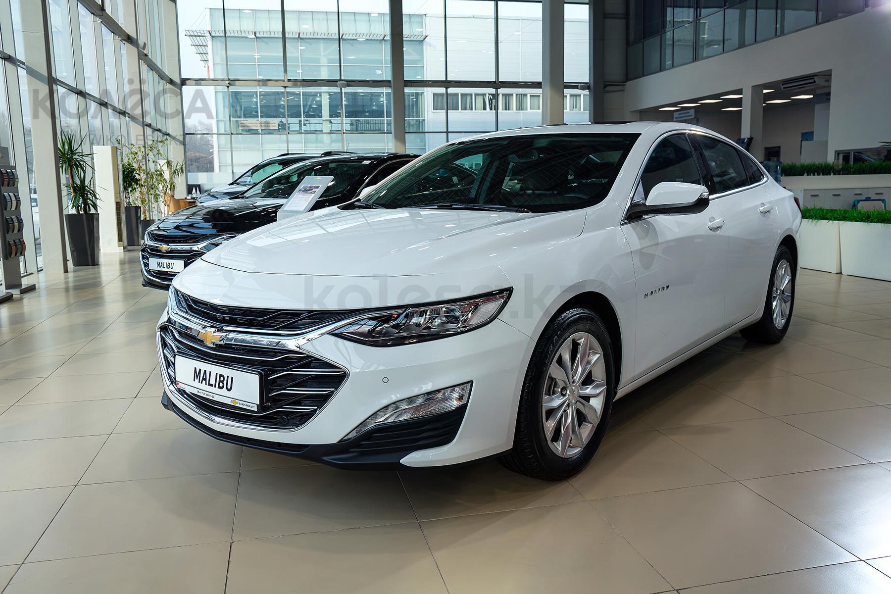 Chevrolet Malibu D 2021 - н.в. года от 15 990 000 тенге