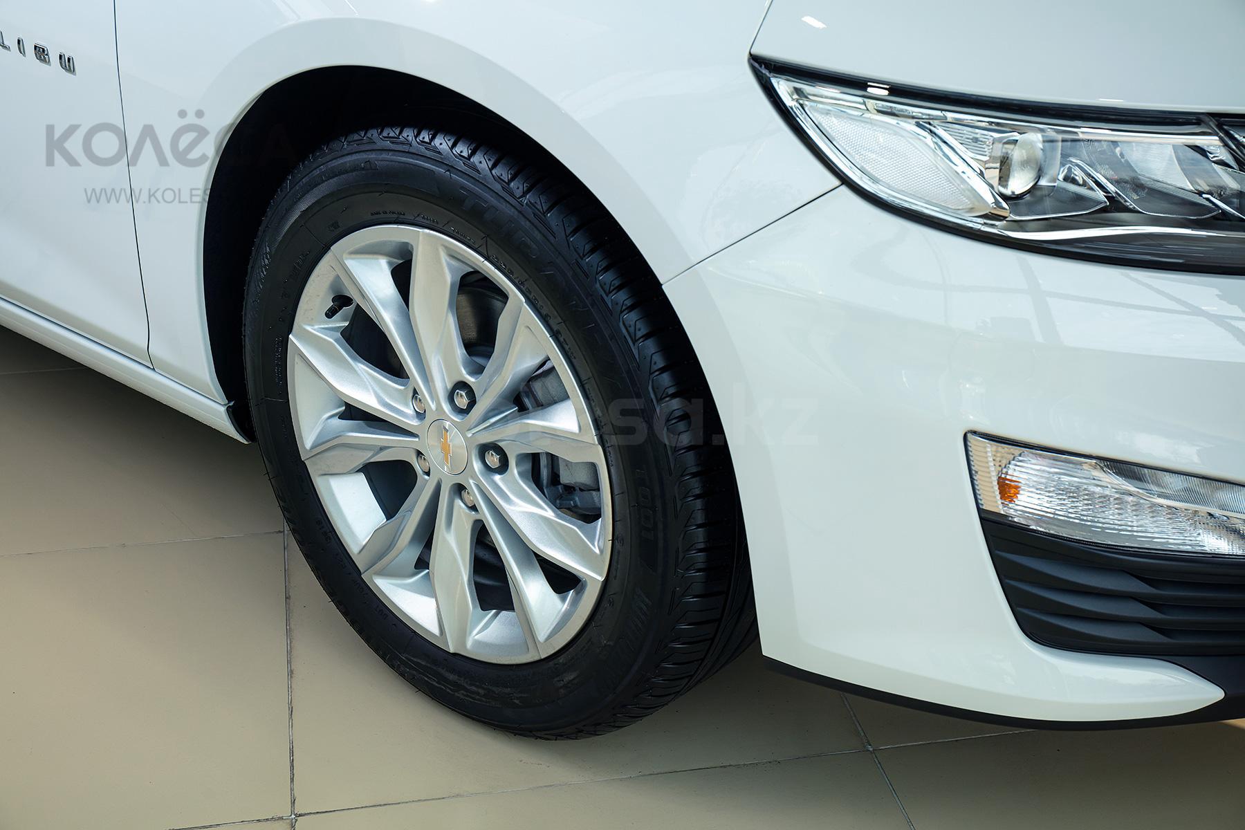 Chevrolet Malibu D 2021 - н.в. года