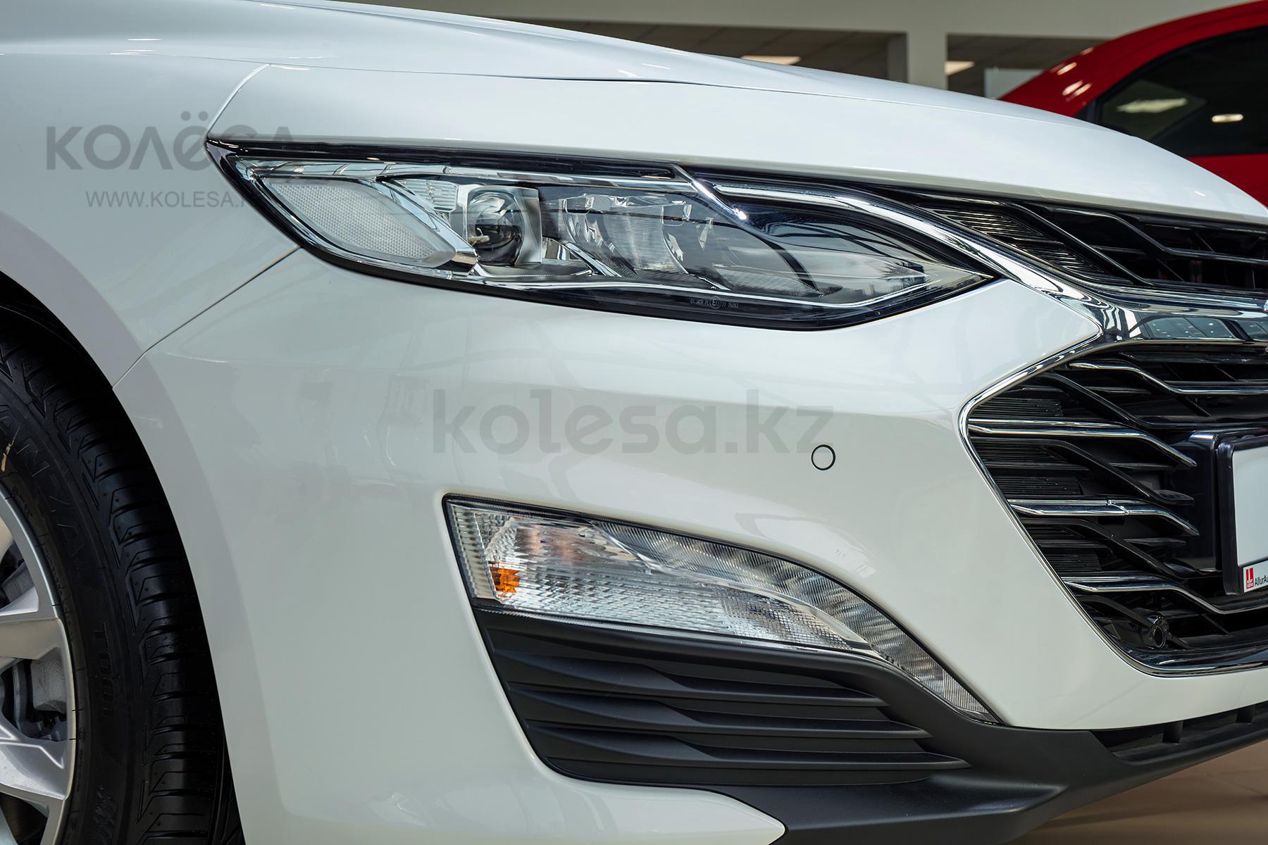 Chevrolet Malibu D 2021 - н.в. года