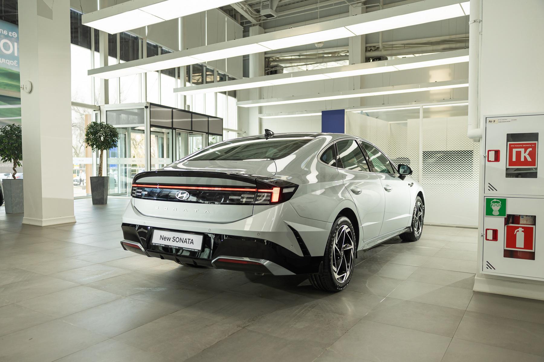 Hyundai Sonata D 2023 - н.в. года от 13 950 000 тенге
