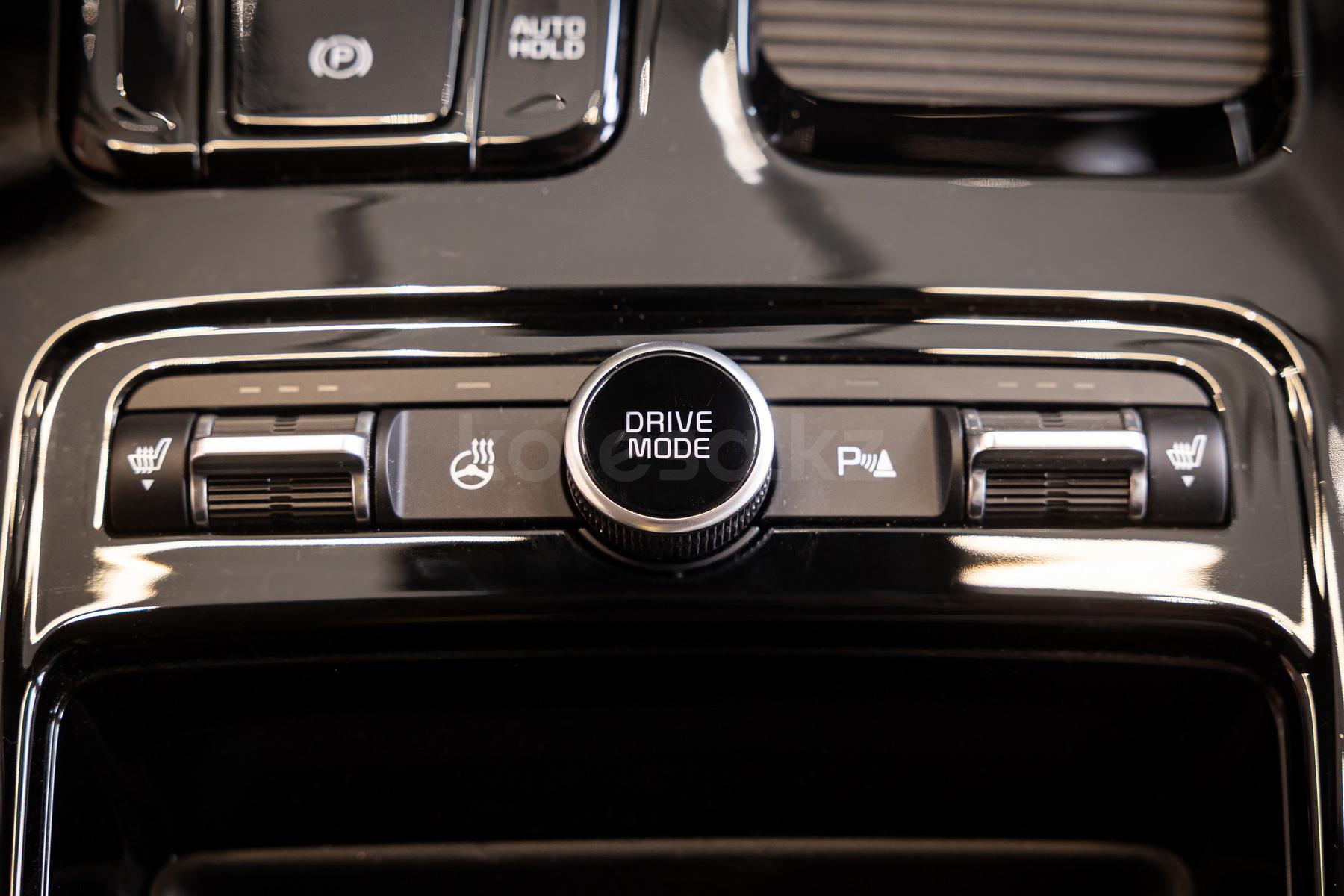 Kia K5 D 2021 - н.в. года от 12 590 000 тенге