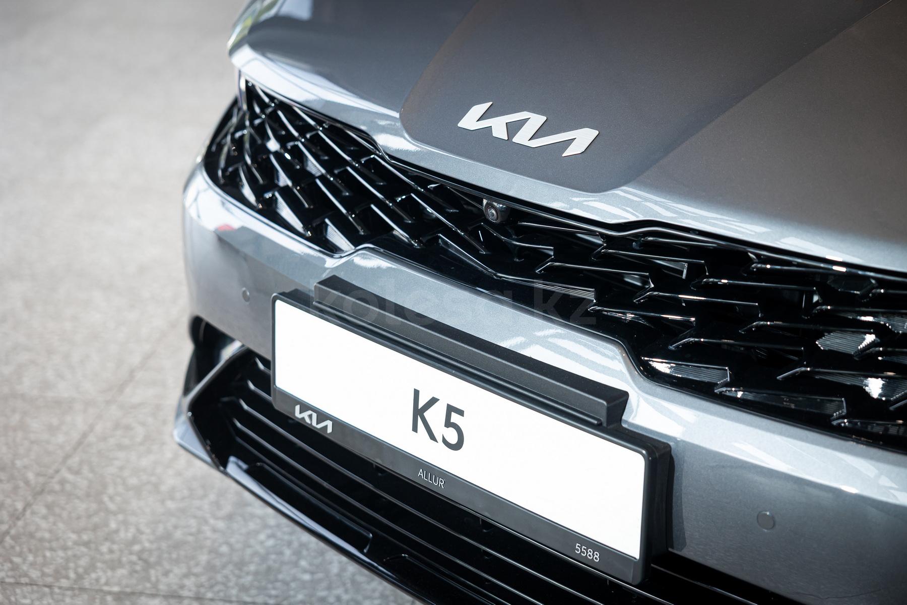 Kia K5 D 2021 - н.в. года от 12 590 000 тенге