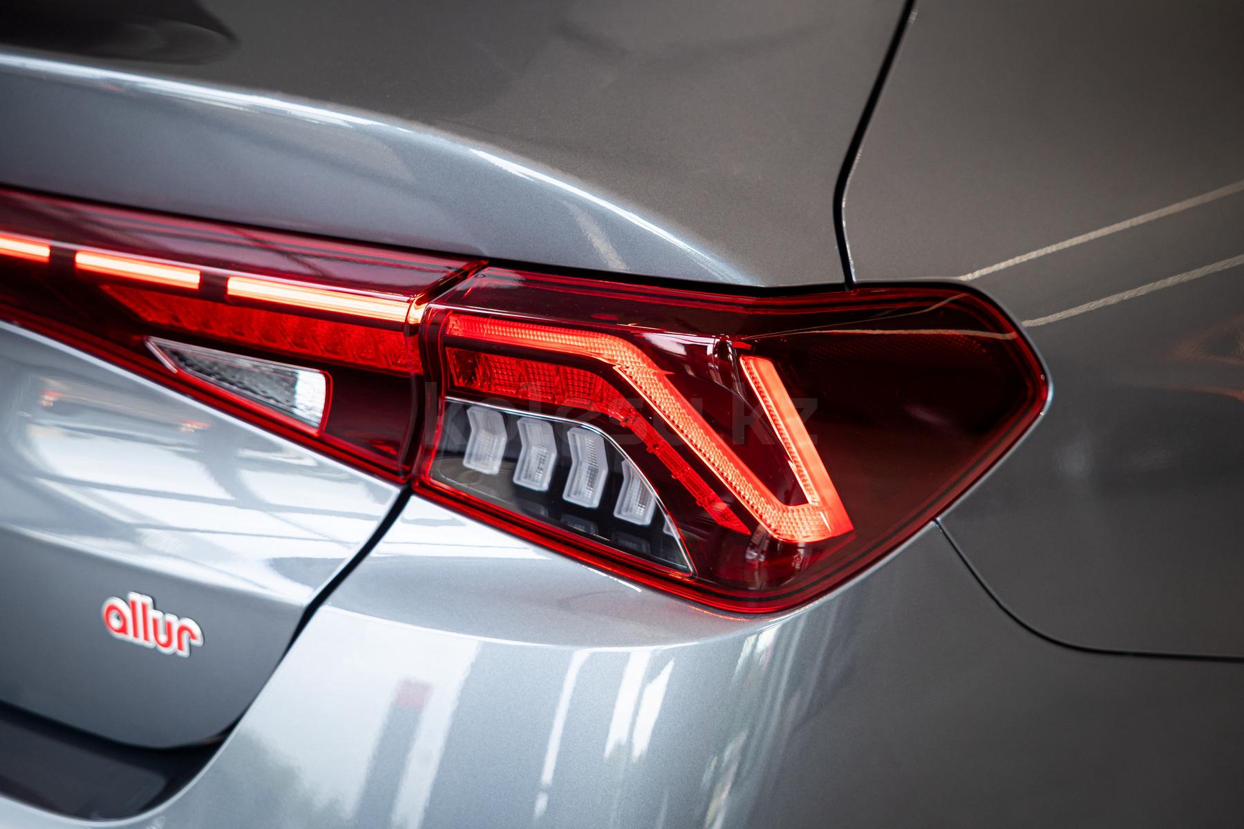 Kia K5 D 2021 - н.в. года от 12 590 000 тенге