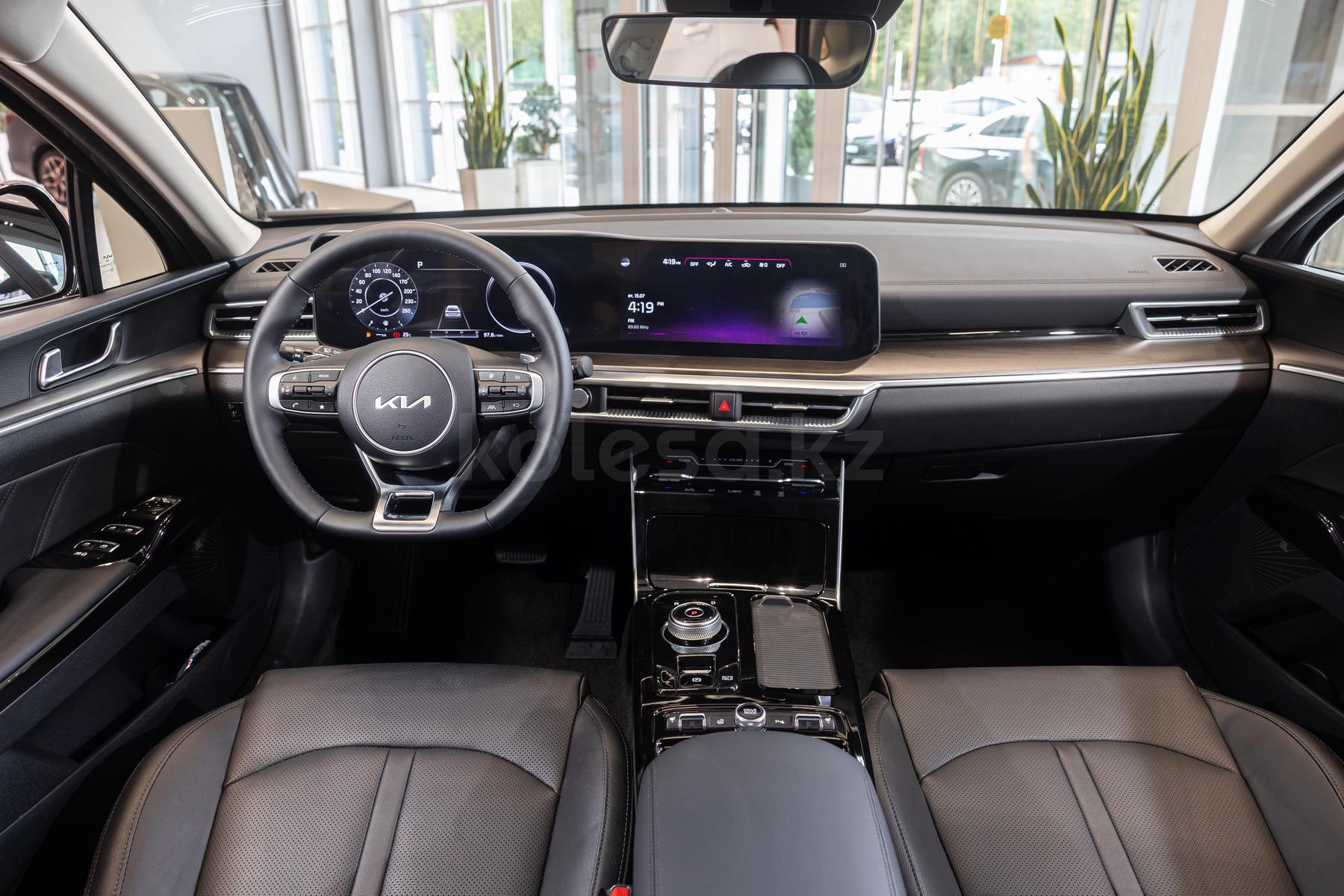 Kia K5 D 2021 - н.в. года от 12 590 000 тенге