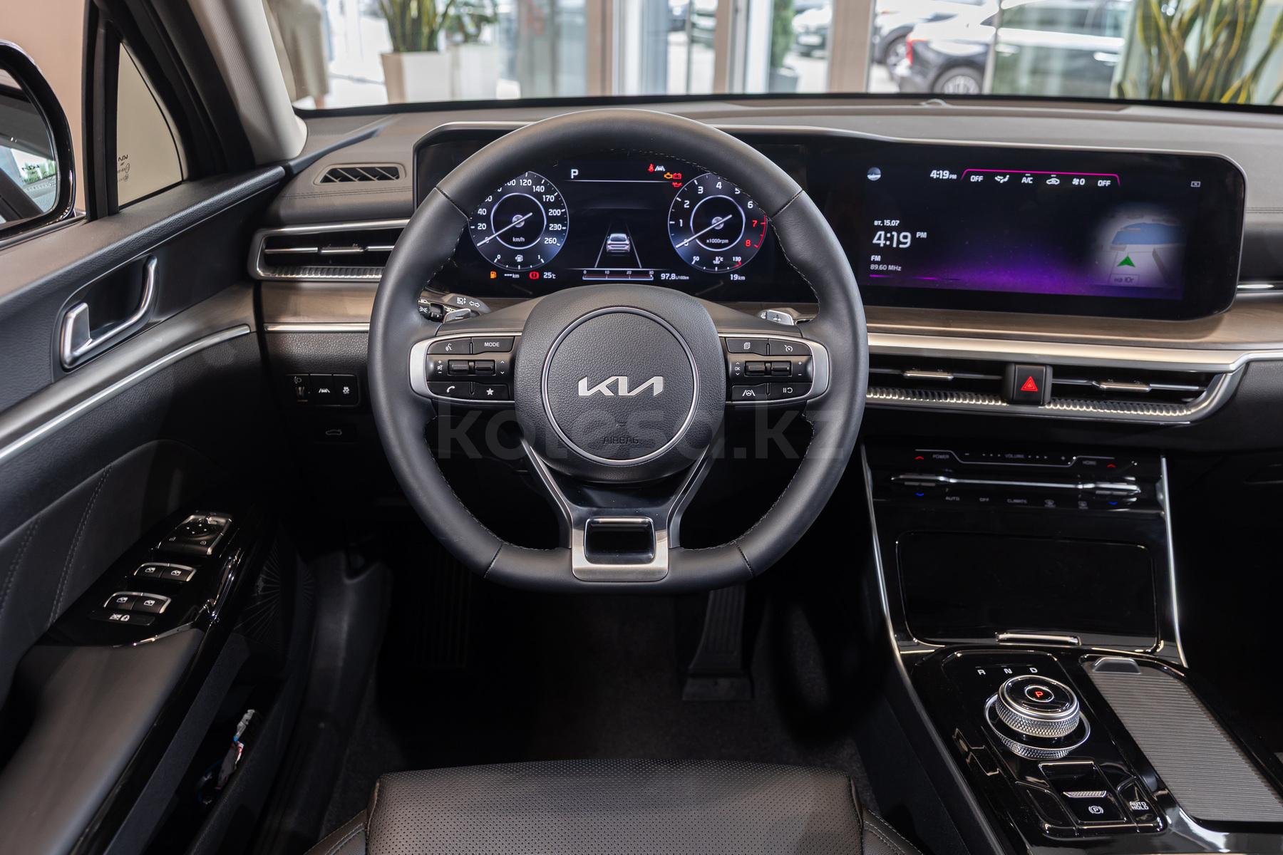 Kia K5 D 2021 - н.в. года от 12 590 000 тенге