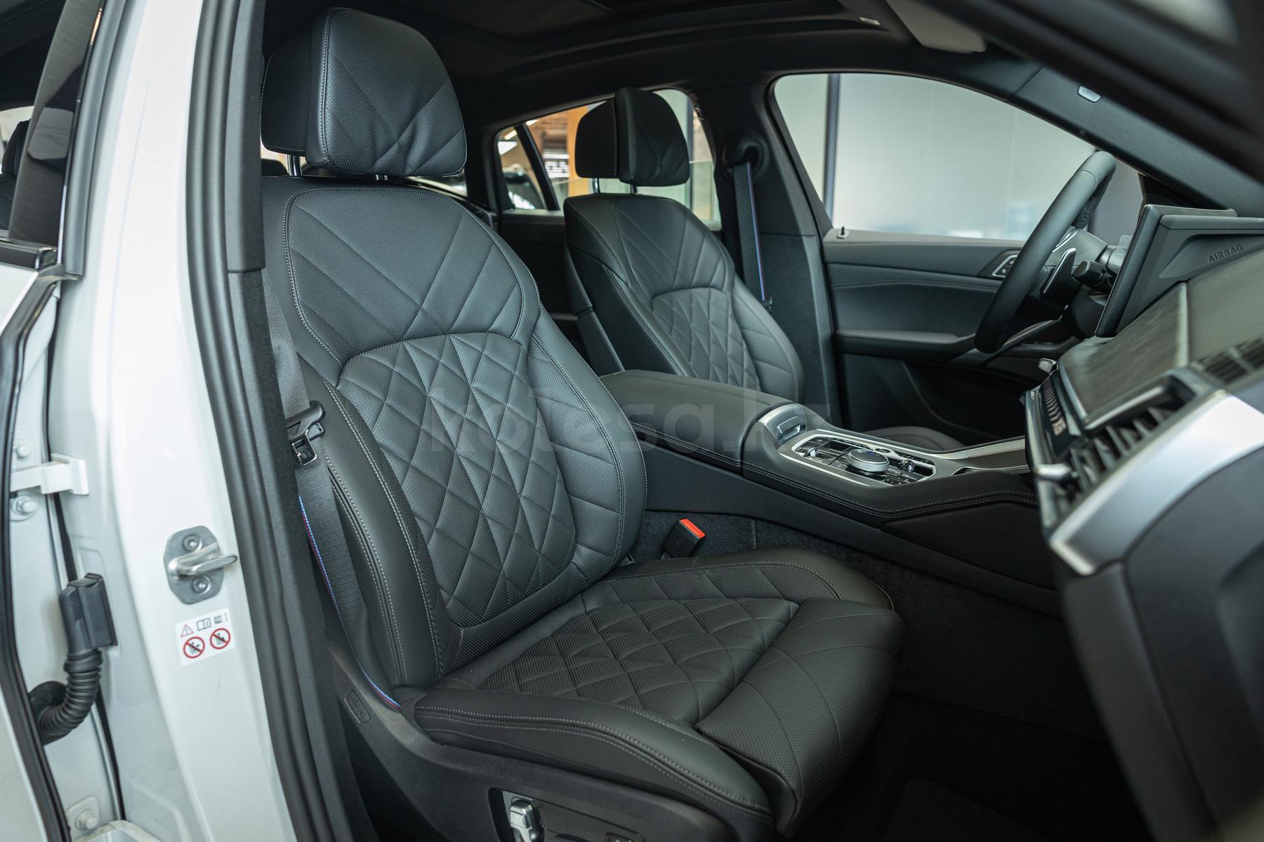 BMW X6 SUV 2023 - н.в. года от 70 853 578 тенге
