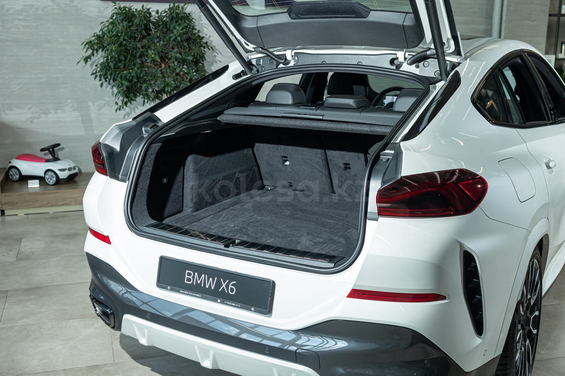 BMW X6 SUV 2023 - н.в. года от 70 853 578 тенге