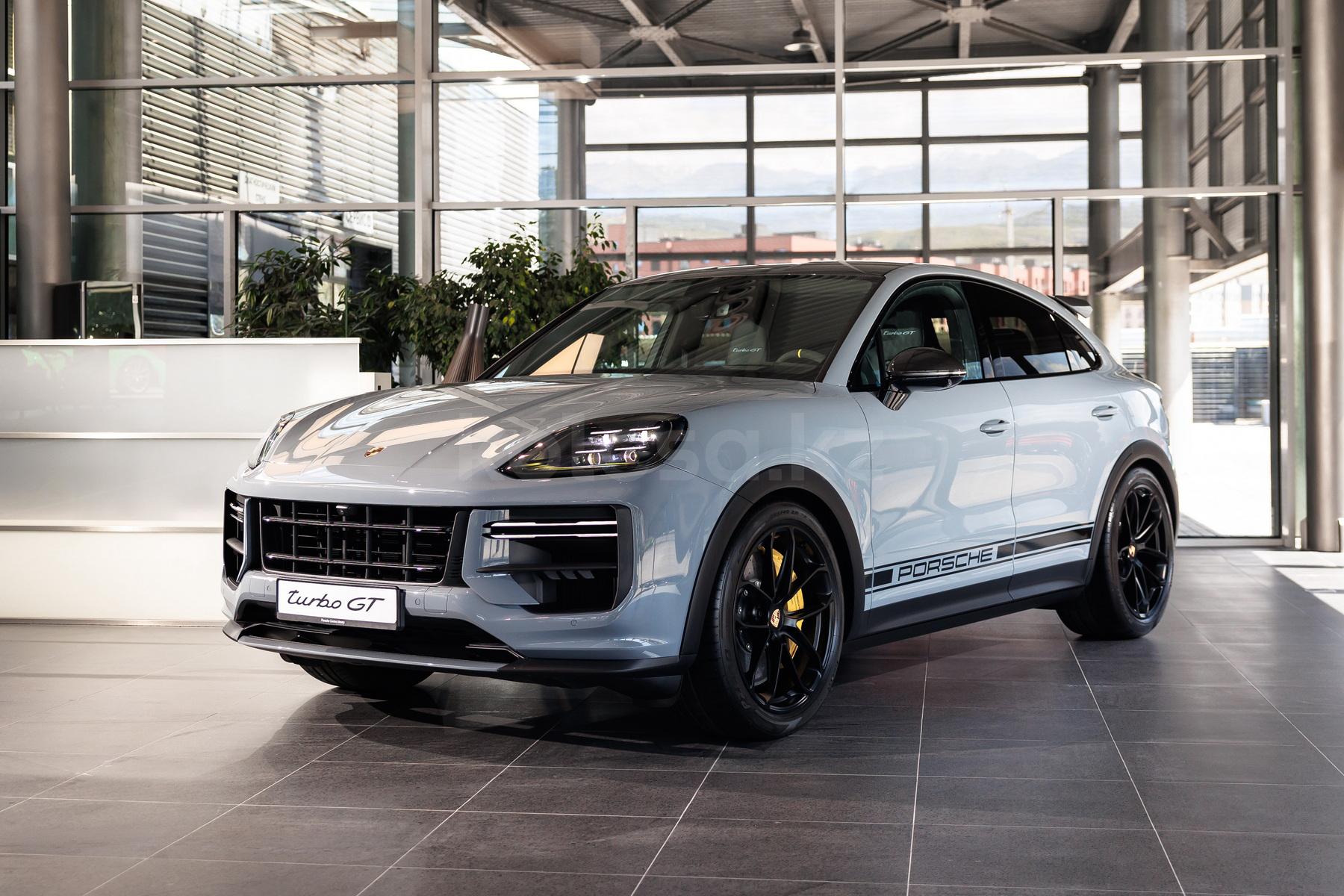 Porsche Cayenne Coupe SUV 2023 - н.в. года от 93 000 000 тенге