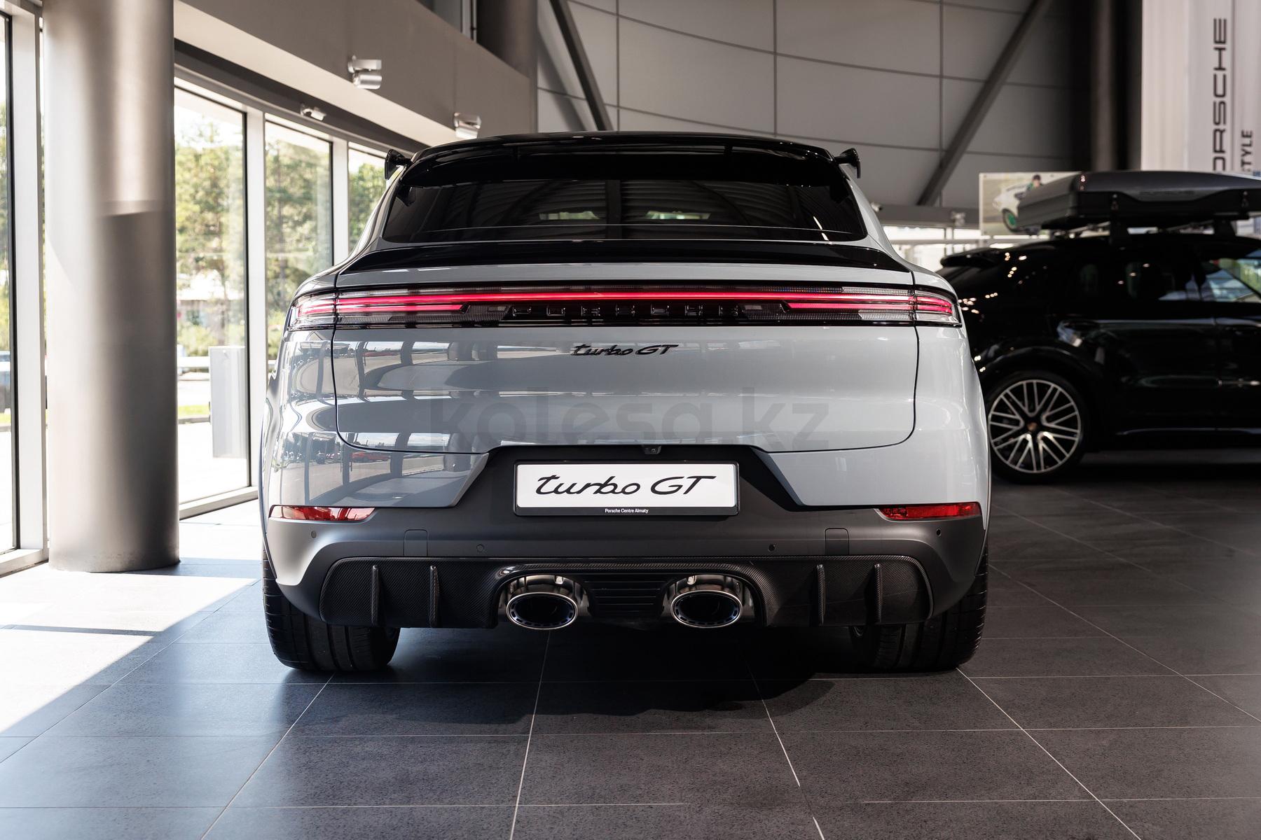 Porsche Cayenne Coupe SUV 2023 - н.в. года от 93 000 000 тенге