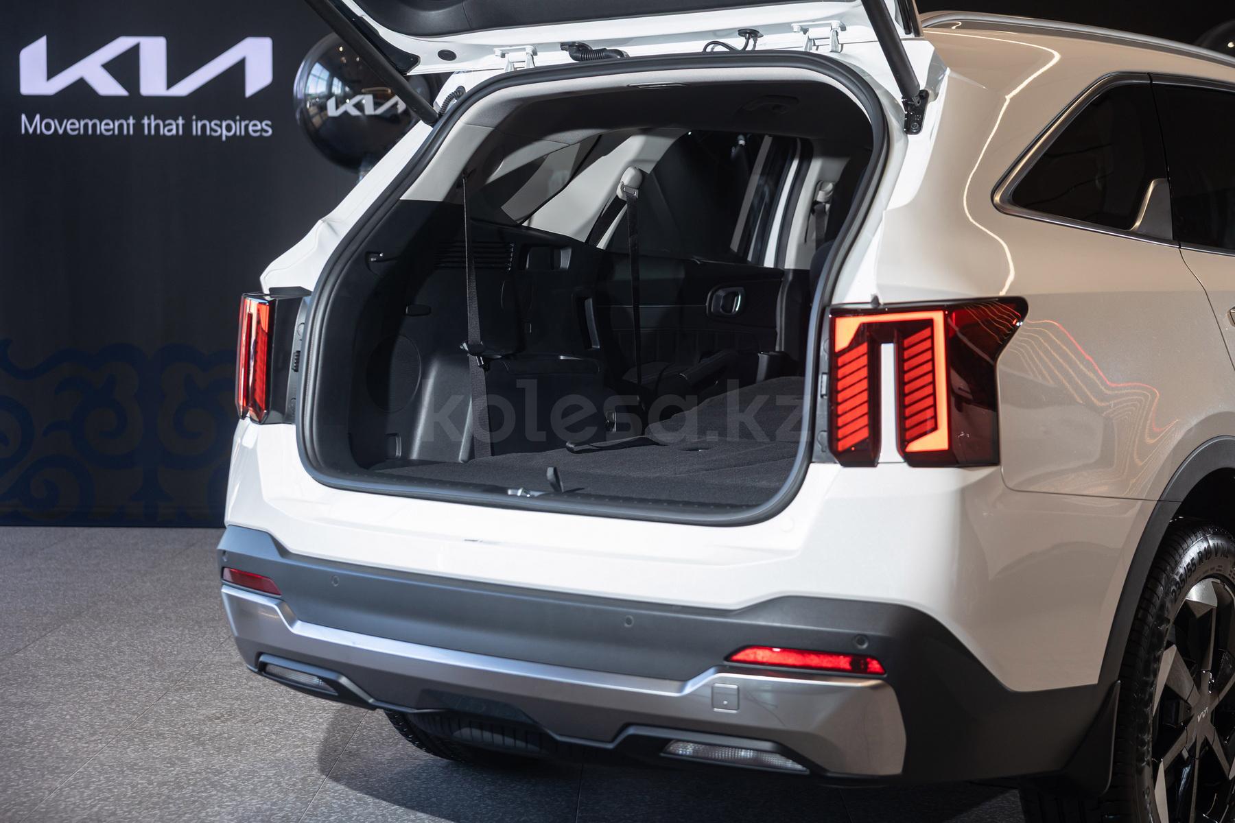 Kia Sorento SUV 2024 года от 21 190 000 тенге