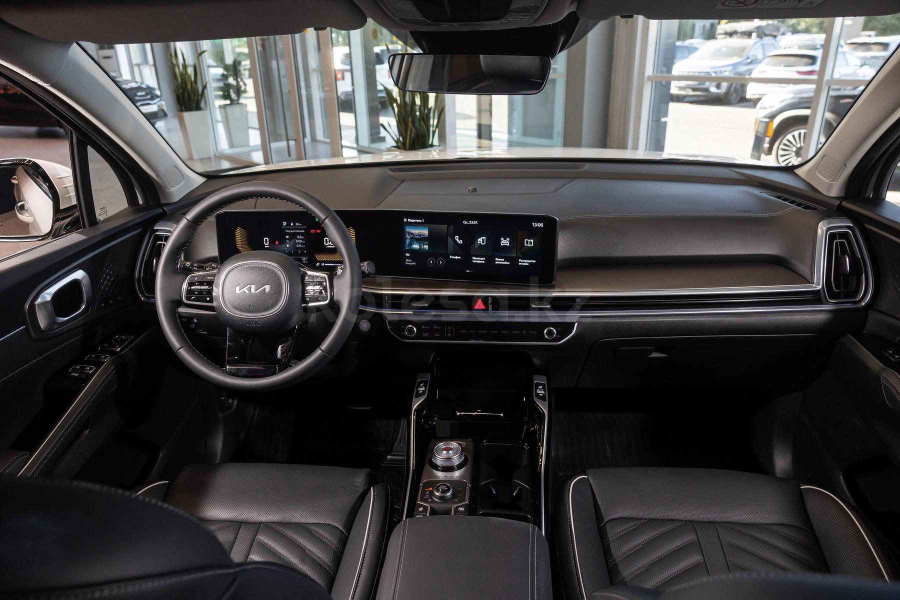 Kia Sorento SUV 2024 года от 21 190 000 тенге