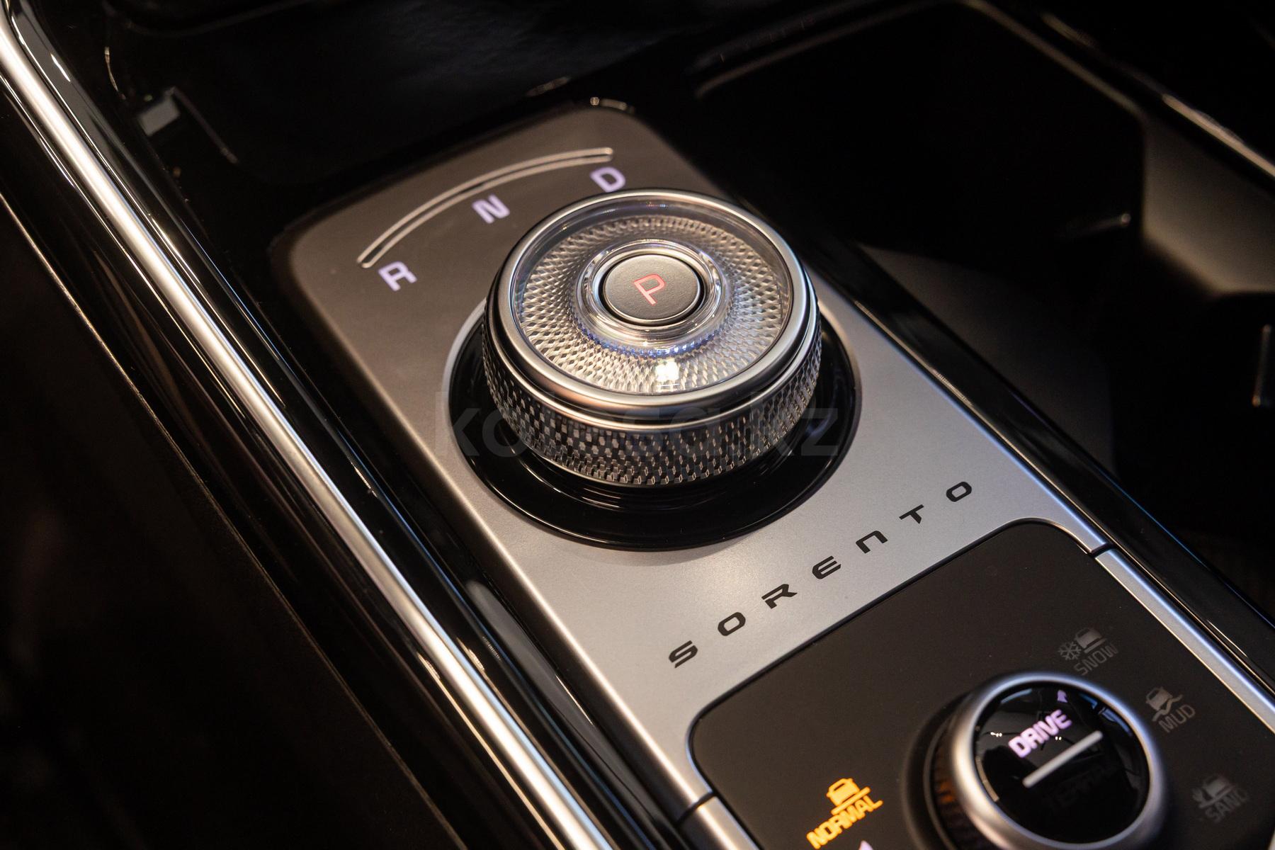 Kia Sorento SUV 2024 года от 21 190 000 тенге